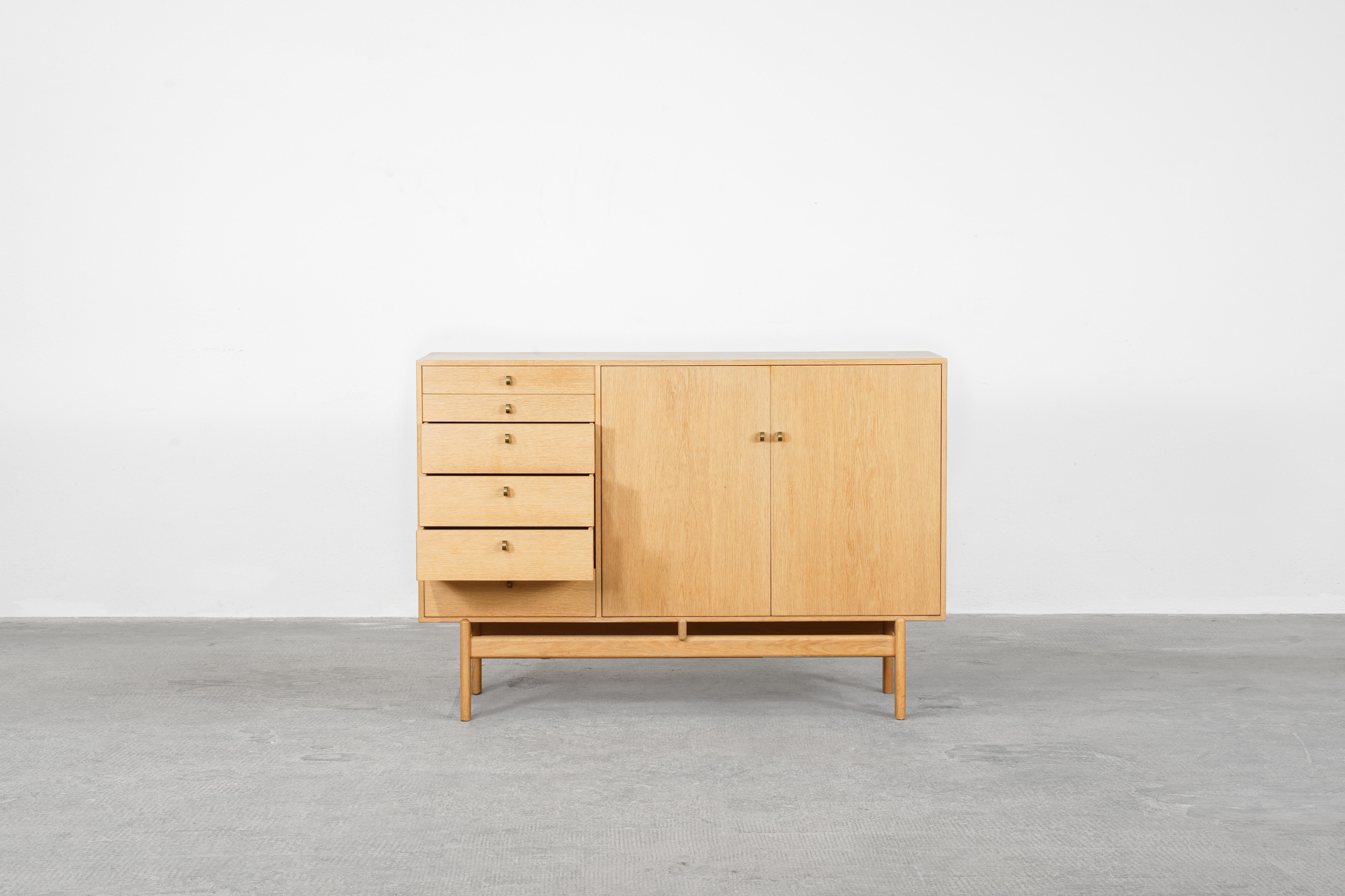 20th Century Rare Cabinet by Tove & Edvard Kindt-Larsen for Seffle Möbelfabrik, Denmark, 1961 For Sale
