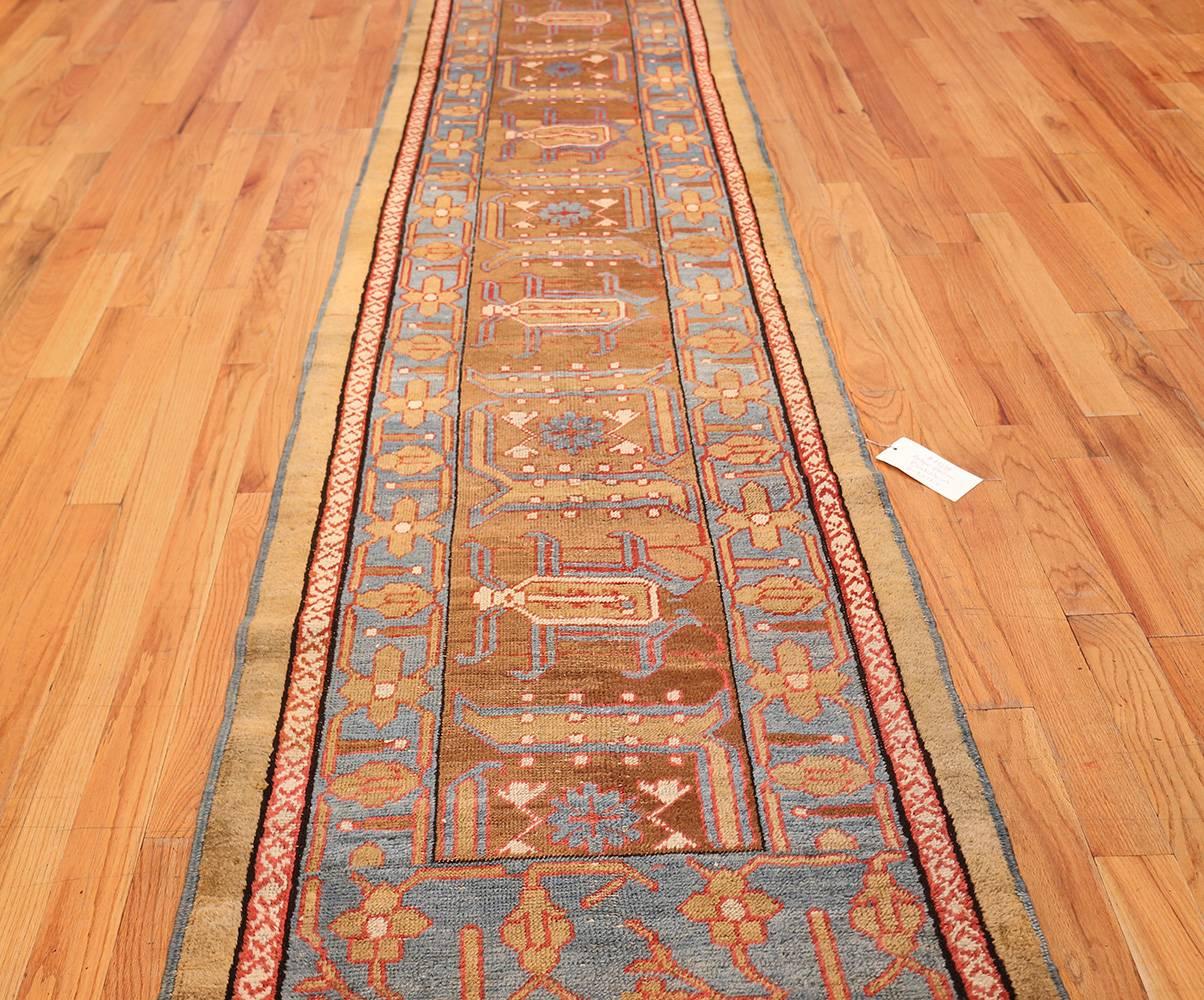 Rare Camel Hair Antique Bakshaish Persian Runner. Size: 2 ft 9 in x 17 ft  In Good Condition In New York, NY