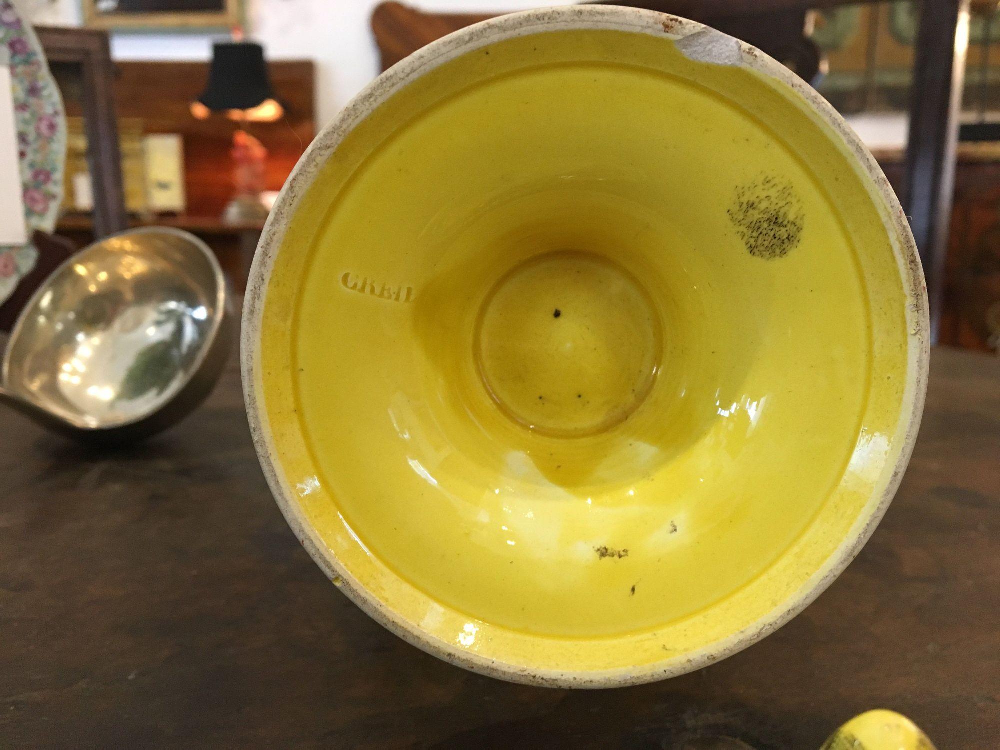 Rare Canary Yellow Creil Coffee Pot, 1815-1820 3