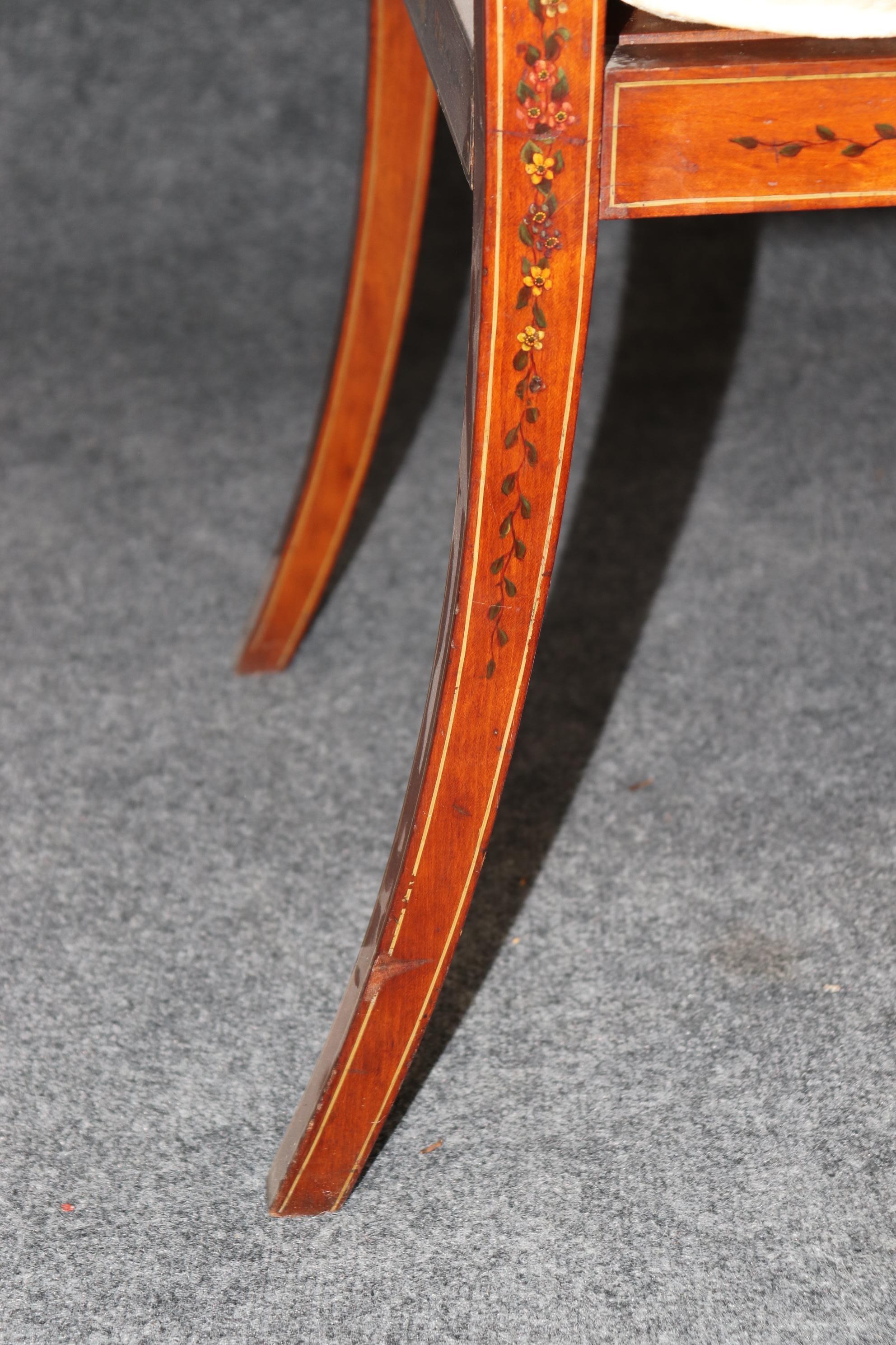 Raro sgabello imbottito in canna e seta decorato con vernice Adams Circa 1900 in vendita 4