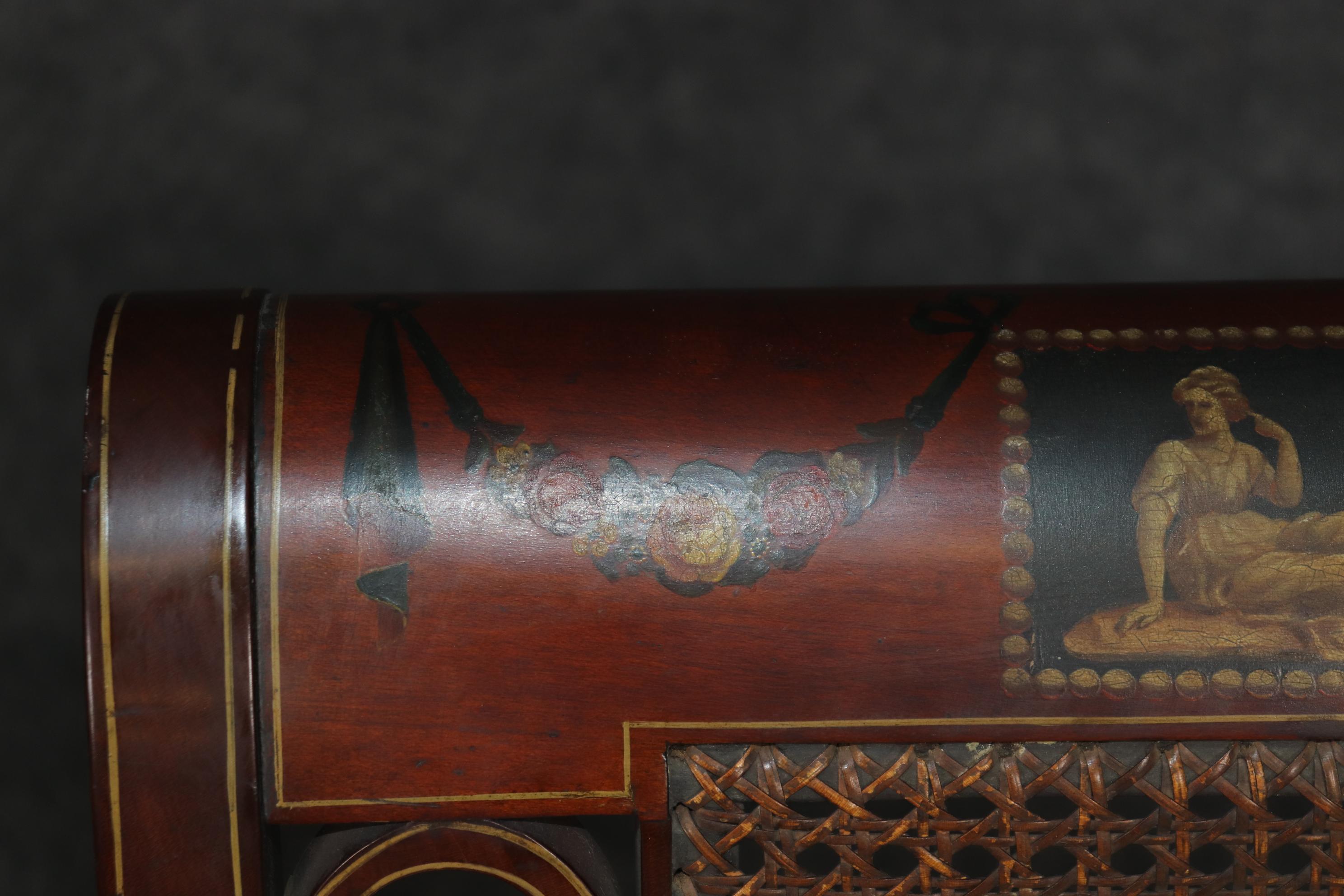 Raro sgabello imbottito in canna e seta decorato con vernice Adams Circa 1900 in vendita 6