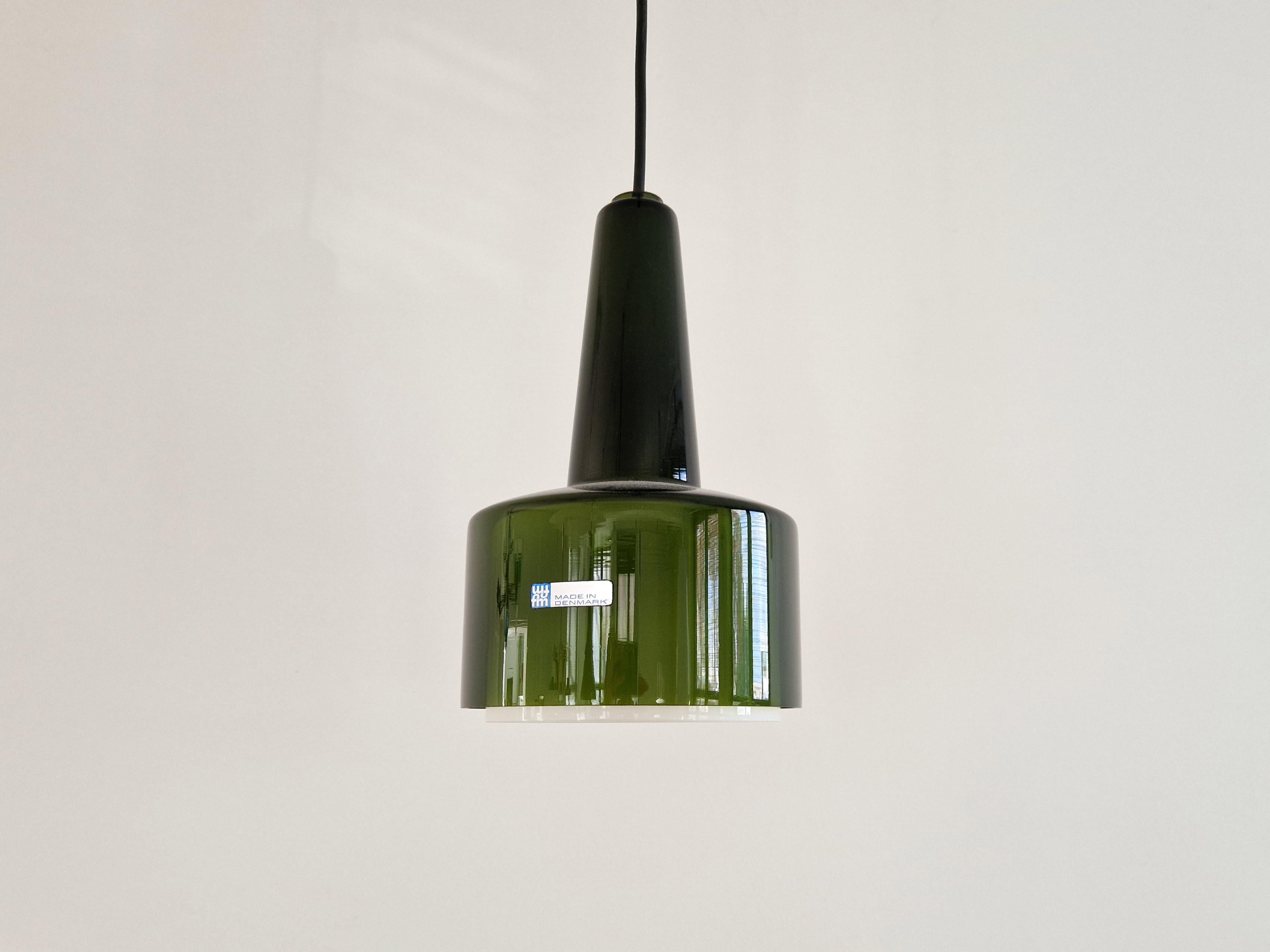 Rare 'Capri' pendant lamp for Fog & Mørup, Denmark 1960's In Good Condition For Sale In Steenwijk, NL