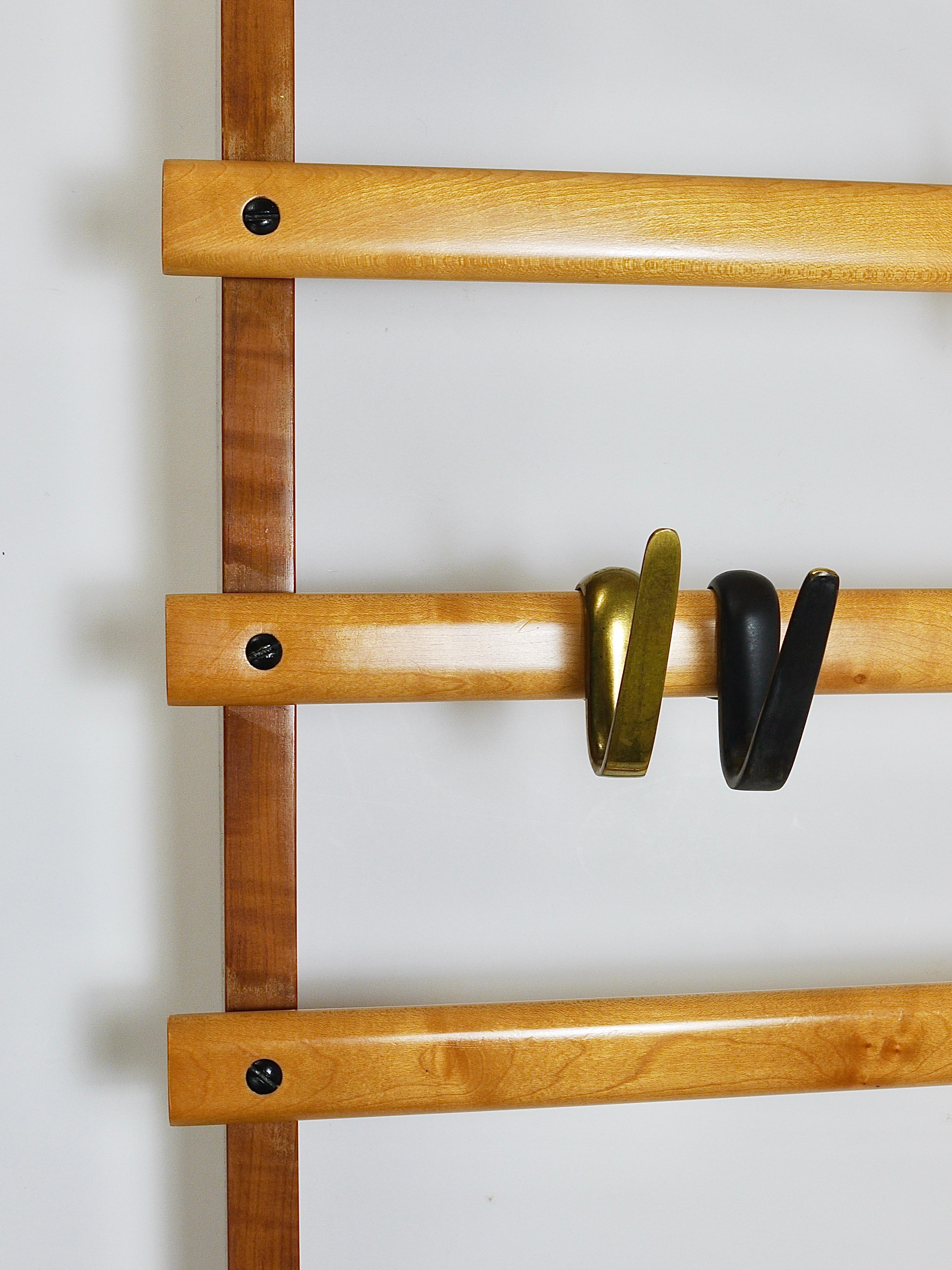 Rare Carl Auböck Coat Rack With Hat Rack, Wardrobe, Brass, Walnut & Beech, 1950s In Good Condition For Sale In Vienna, AT