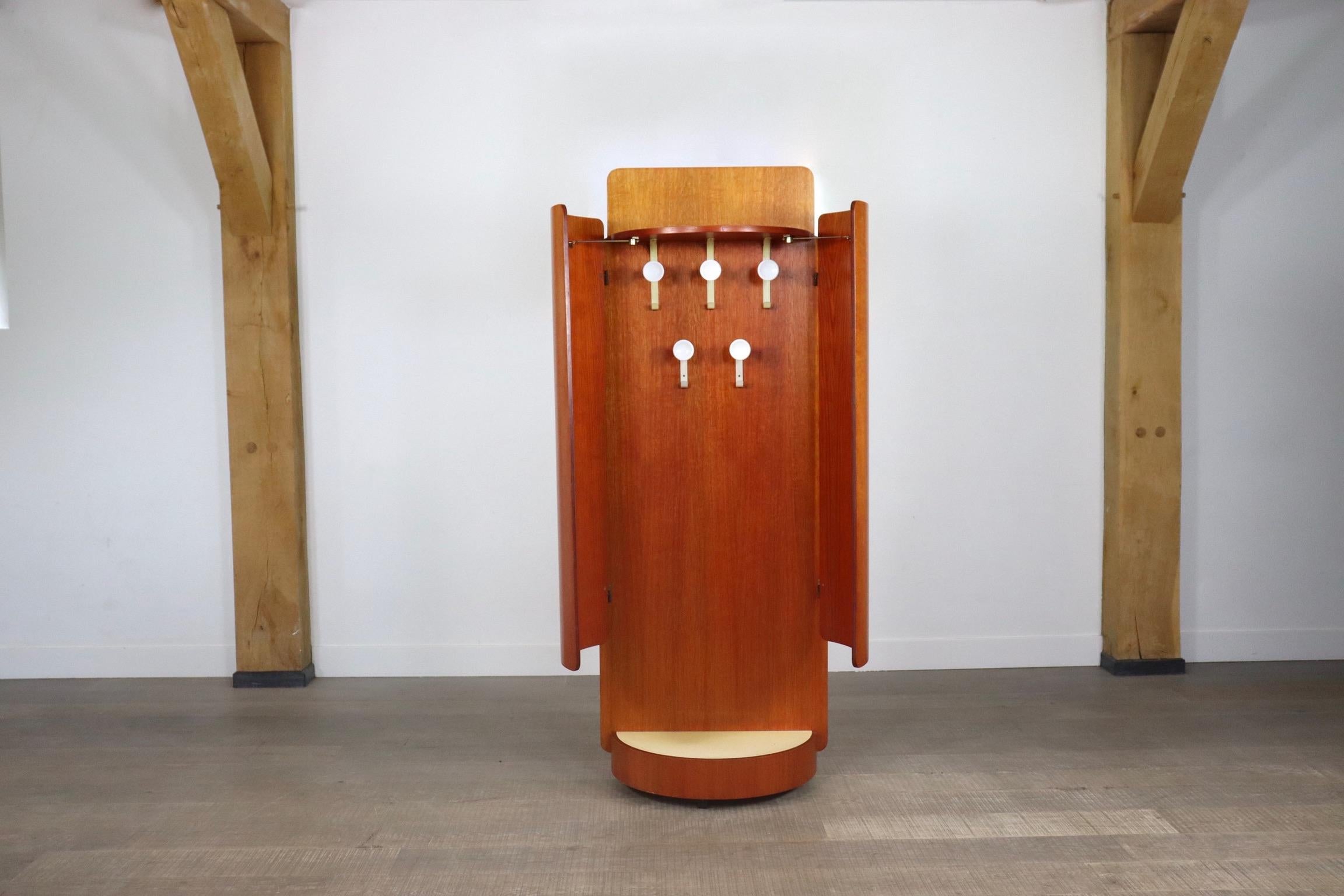 Rare Carlo de Carli Swivel coat rack vanity wardrobe for Fiarm, 1960s For Sale 7
