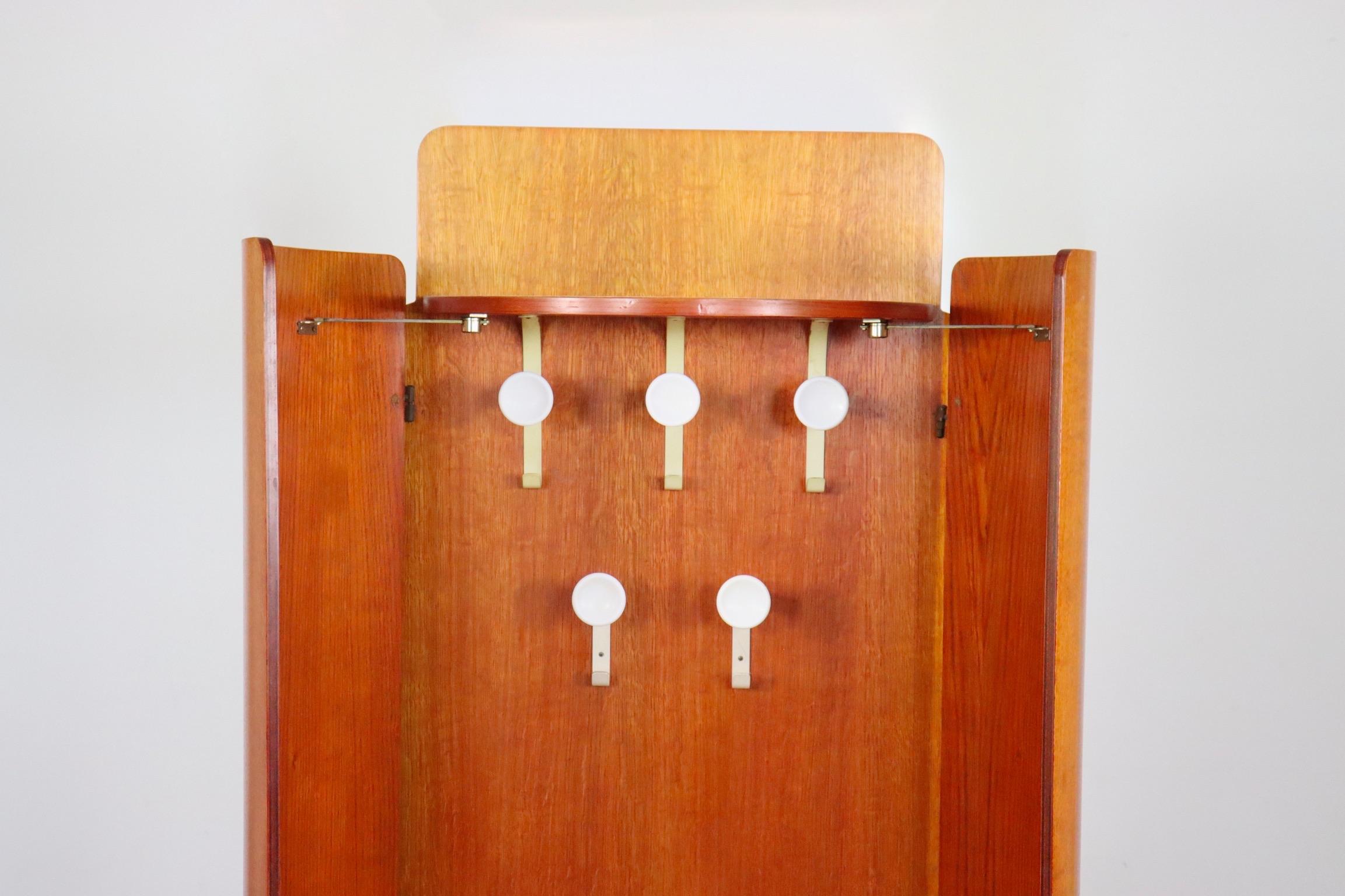 Rare Carlo de Carli Swivel coat rack vanity wardrobe for Fiarm, 1960s 1