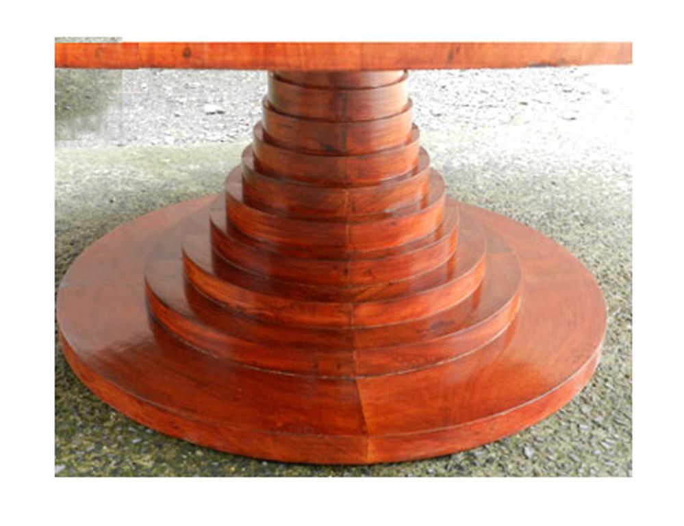 Rare, Very Large Table in the Style of Carlo di Carli Amboyna Wood Pedestal In Good Condition For Sale In Saint-Ouen, FR