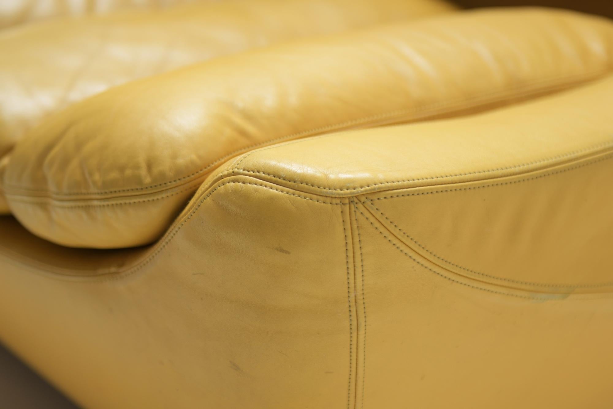 Rare Carrera Lounge Chairs by Decursu De Pas D’urbino Lomazzi for BBB Bonancina For Sale 3