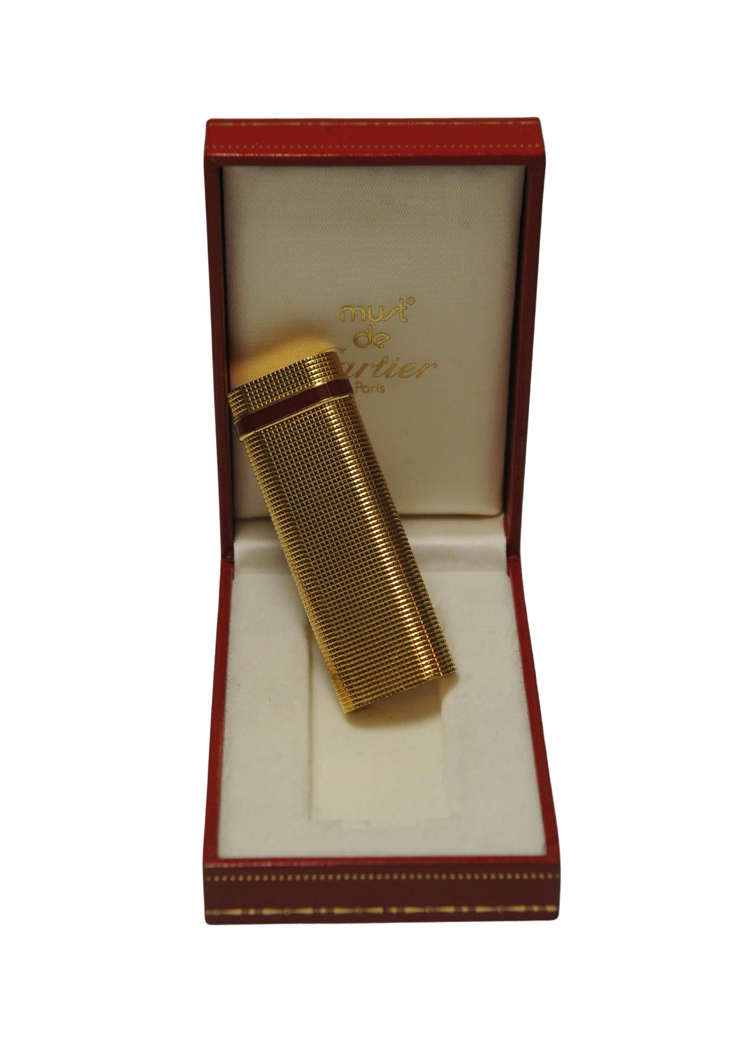 XX secolo Raro accendisigari Cartier in oro 18ct con scatola e garanzia Cartier in vendita