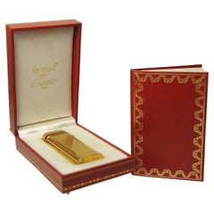 Cartier Rare briquet de cigarettes Godron côtelé en or 18 carats avec boîte Cartier