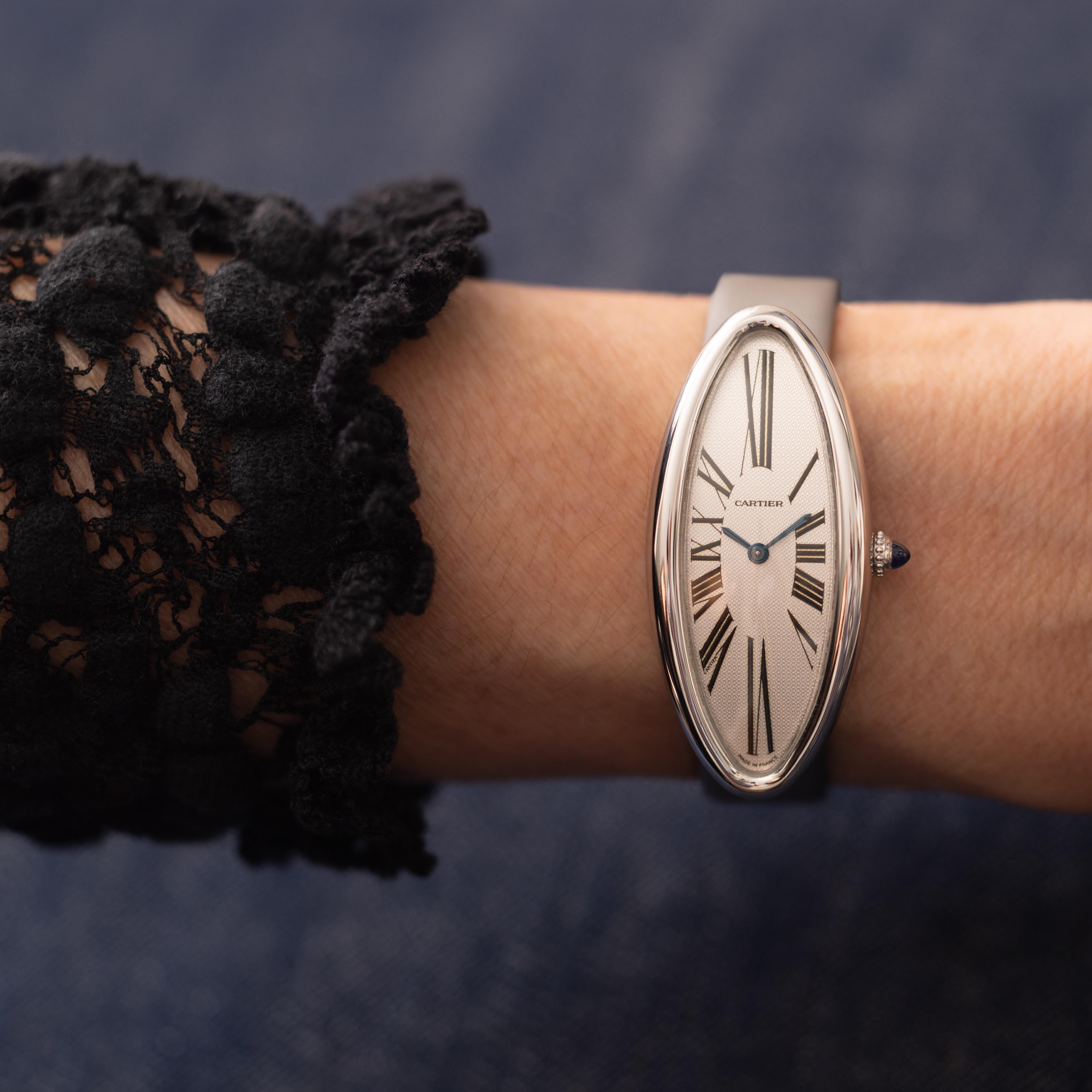 Rare Cartier Baignoire Allongèe 18 Karat White Gold Model 2514 Manual Movement For Sale 3