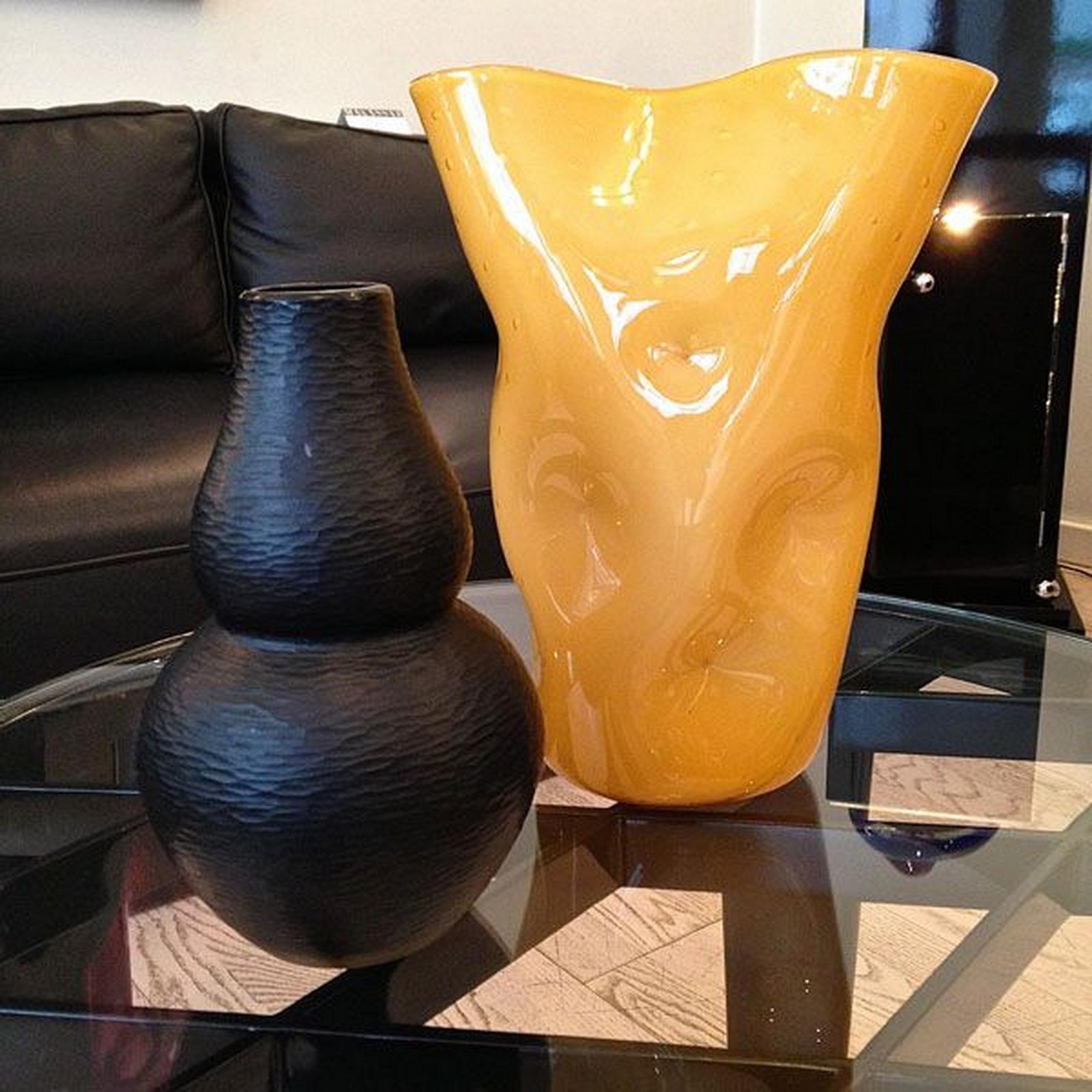 Hand-Crafted Rare Cartoccio con Bolle Incamiciato, 