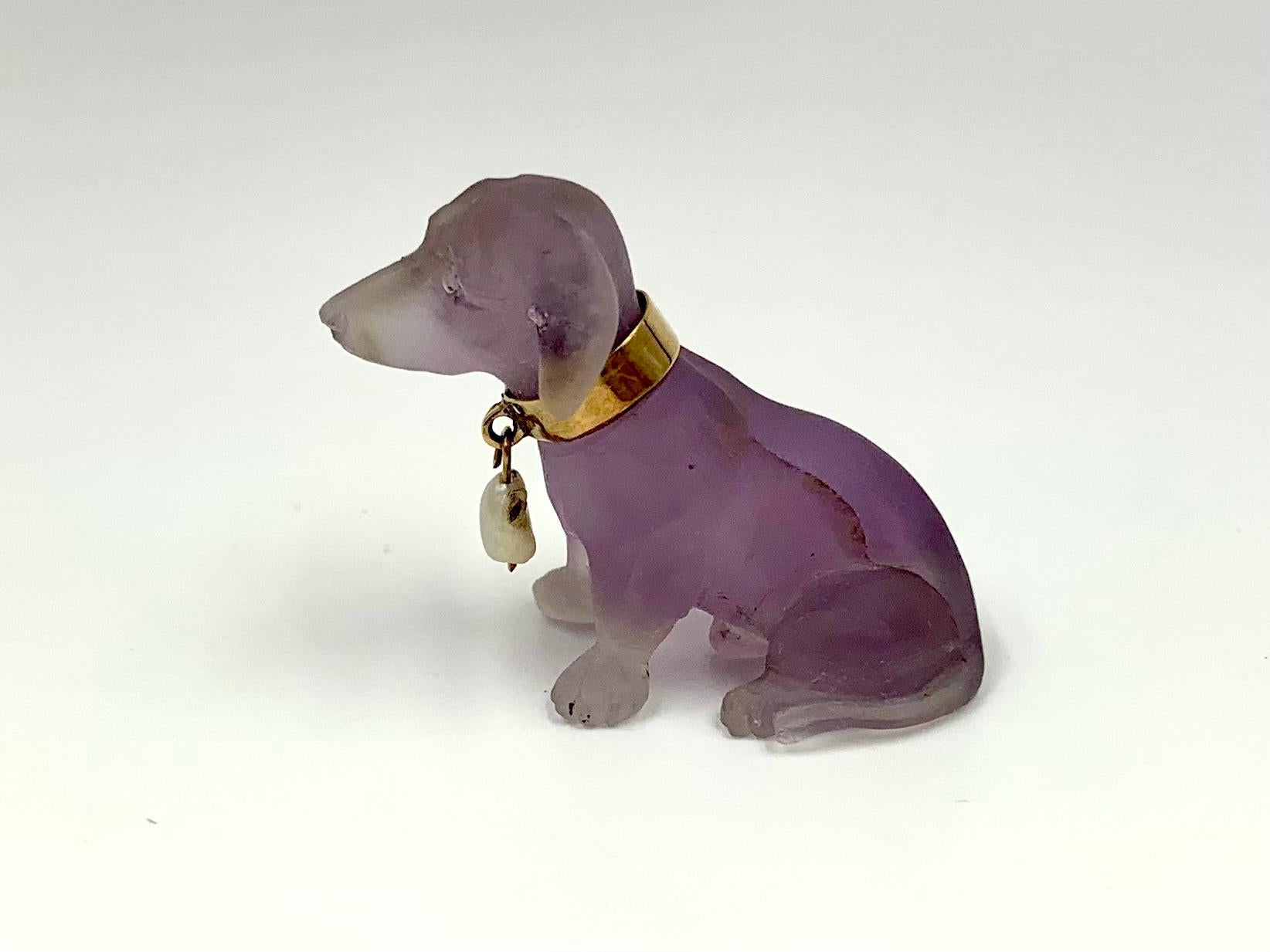 Seltene geschnitzt Amethyst Diamant natürliche Perle 18K Gelbgold Dackel im Angebot 5