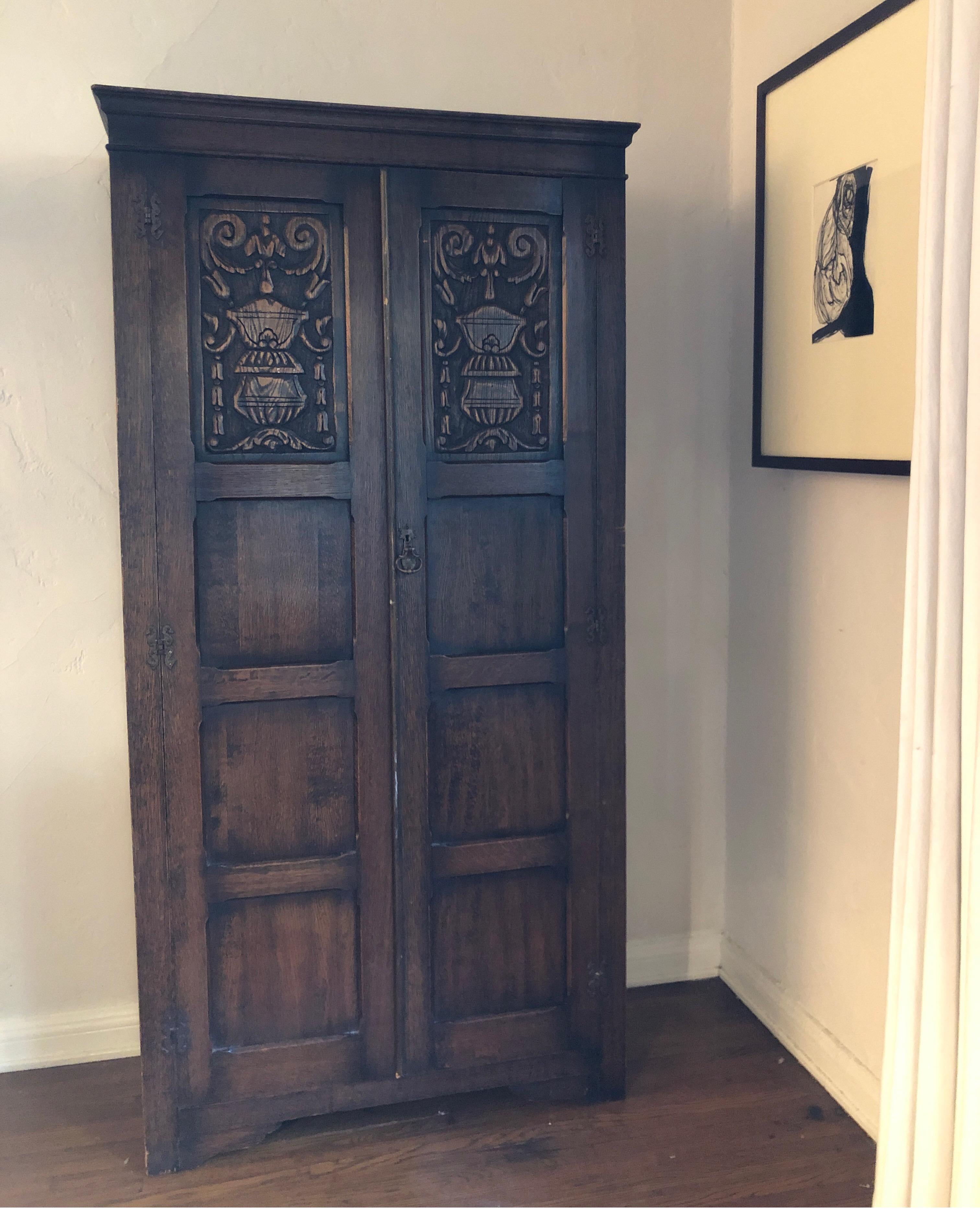 Rare Carved Camphor Wood Antique Cabinet/Wardrobe/Storage 7