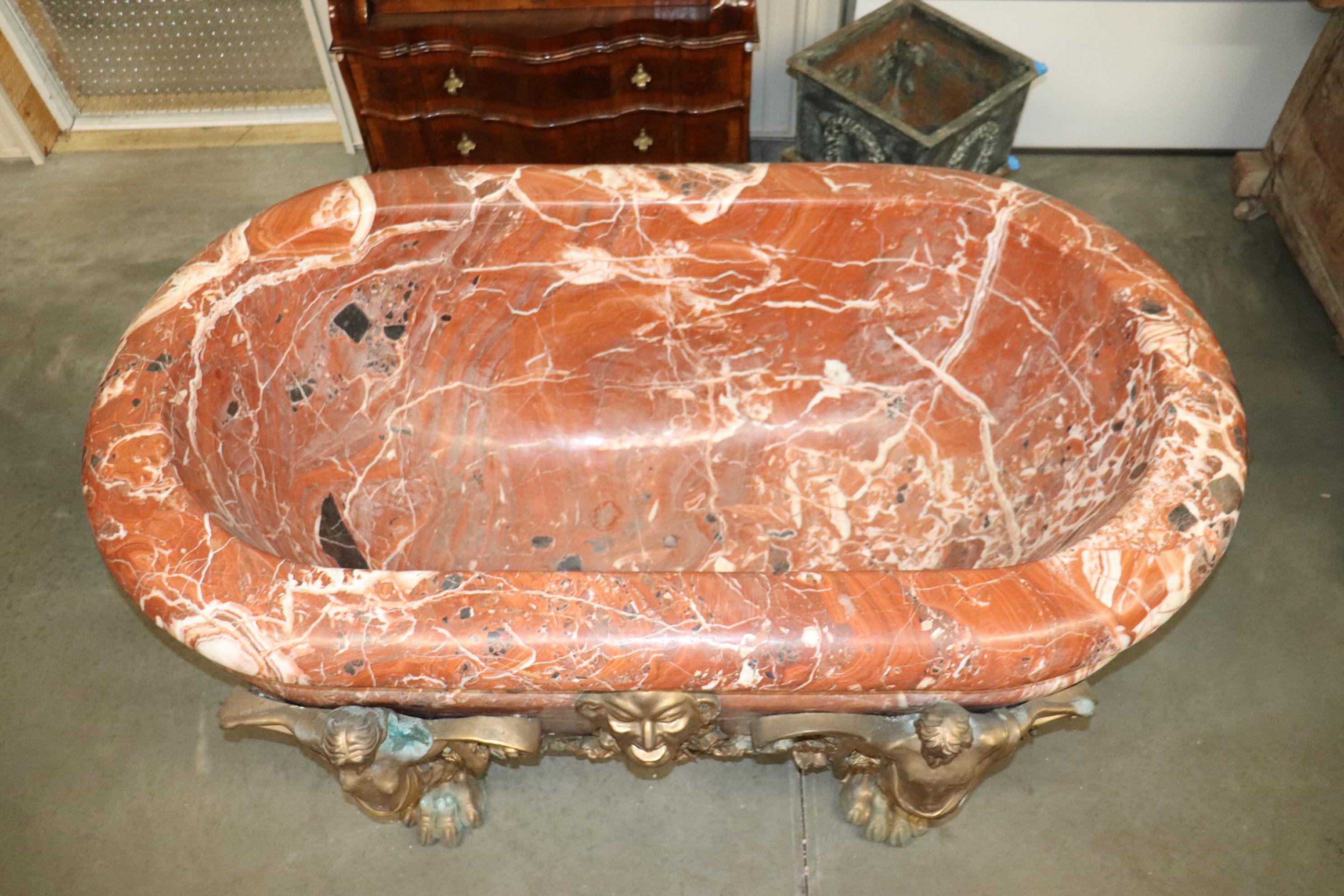 Rare Carved Solid Rouge Marble and Figural Bronze French Bathtub, circa 1930s 3