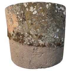 Rara saliera in pietra scolpita, Alvernia, metà del XIX secolo, Francia, circa 1850