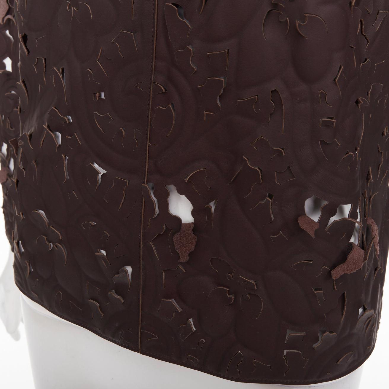rare Carven Cassis top floral en cuir d'agneau marron découpé au laser FR36 en vente 2