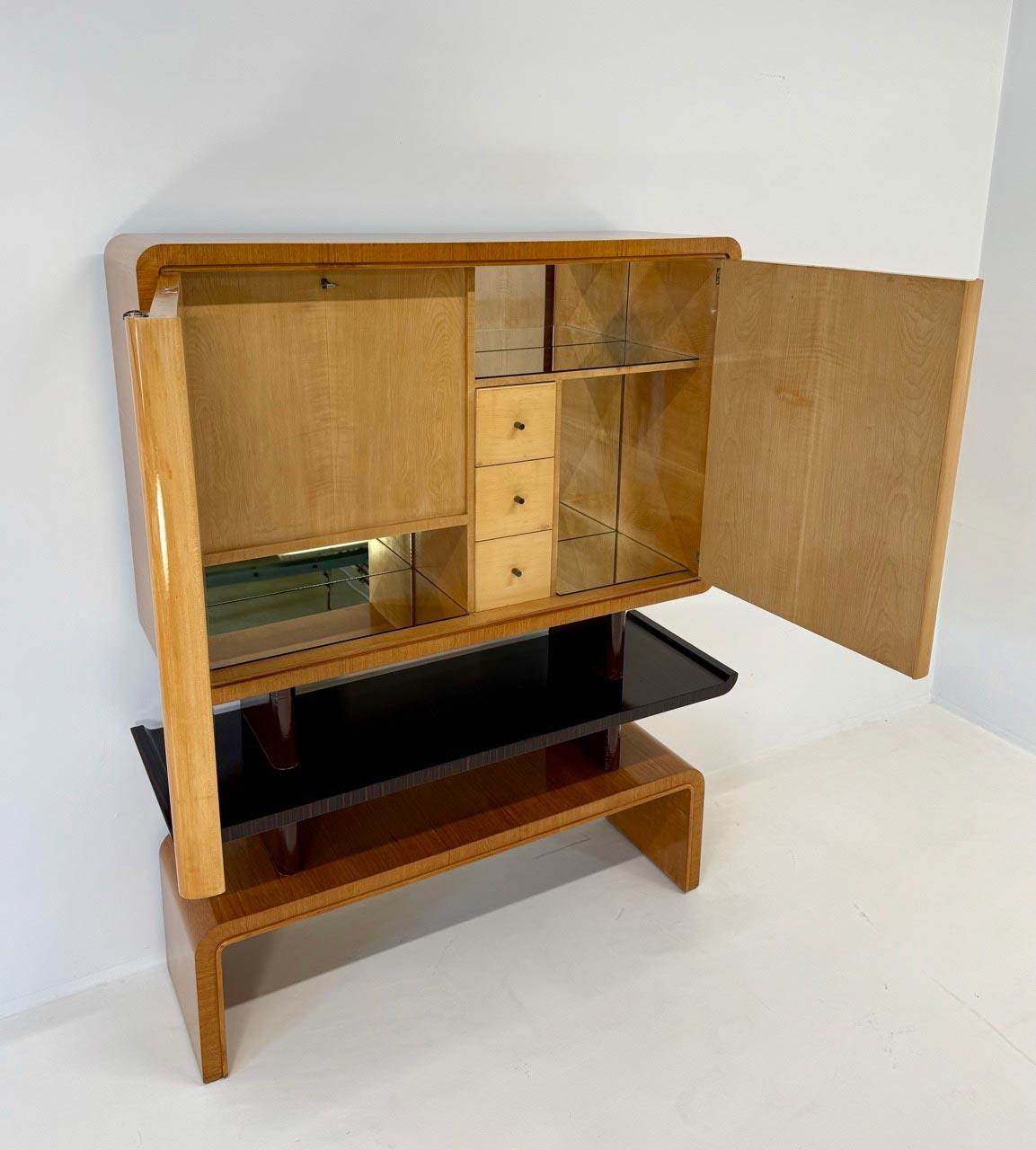 Seltener Barschrank von Cassi Ramelli, veröffentlicht im Archivio Anzani, 1936 im Angebot 6