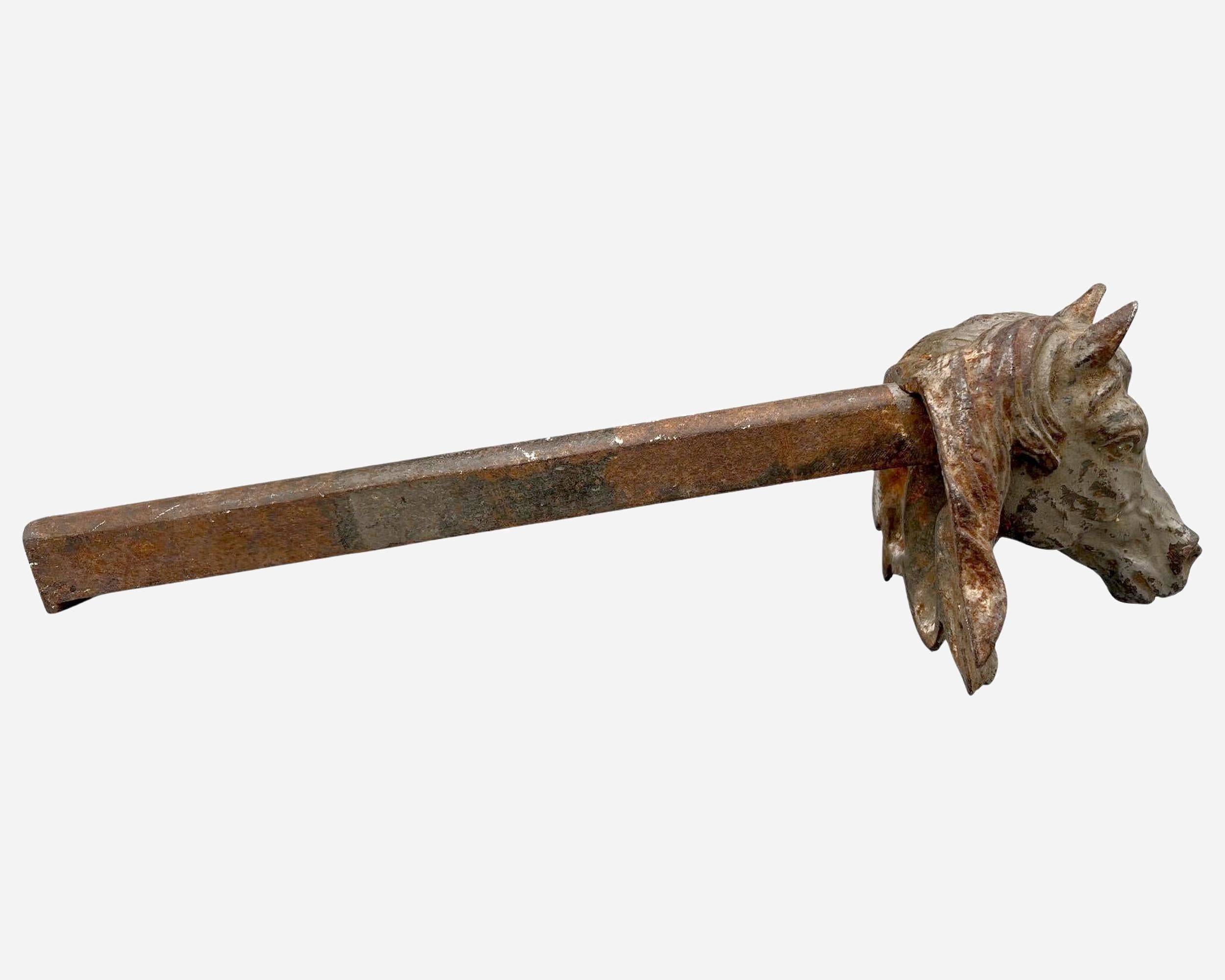 Rare cast iron and wrought iron horse head halter holder, France, circa 1880 In Good Condition For Sale In Paris, FR