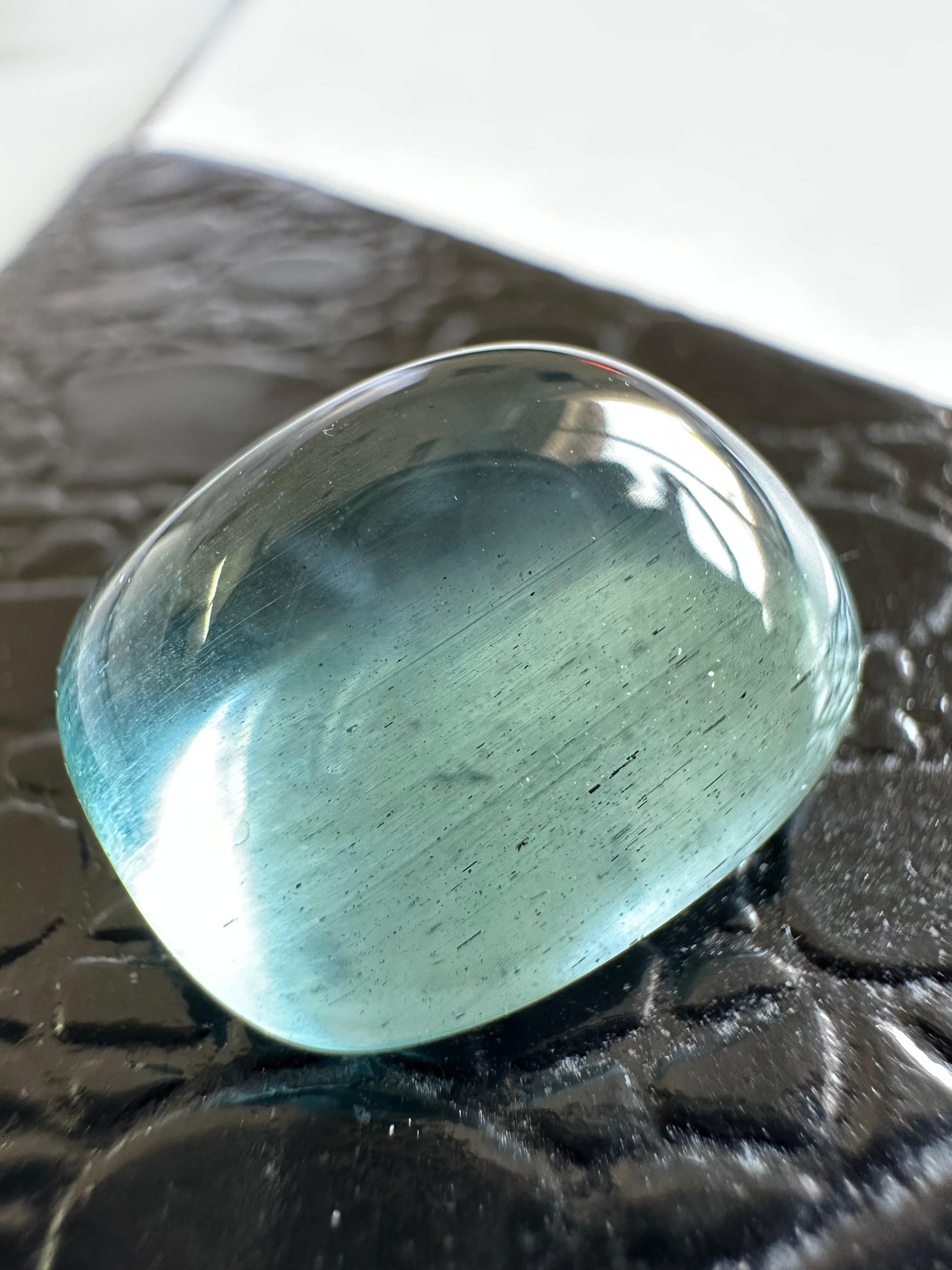 Rare Cat Eye Aquamarine Sugarloaf Cabochon Loose Gemstone for Jewelry For Sale 2