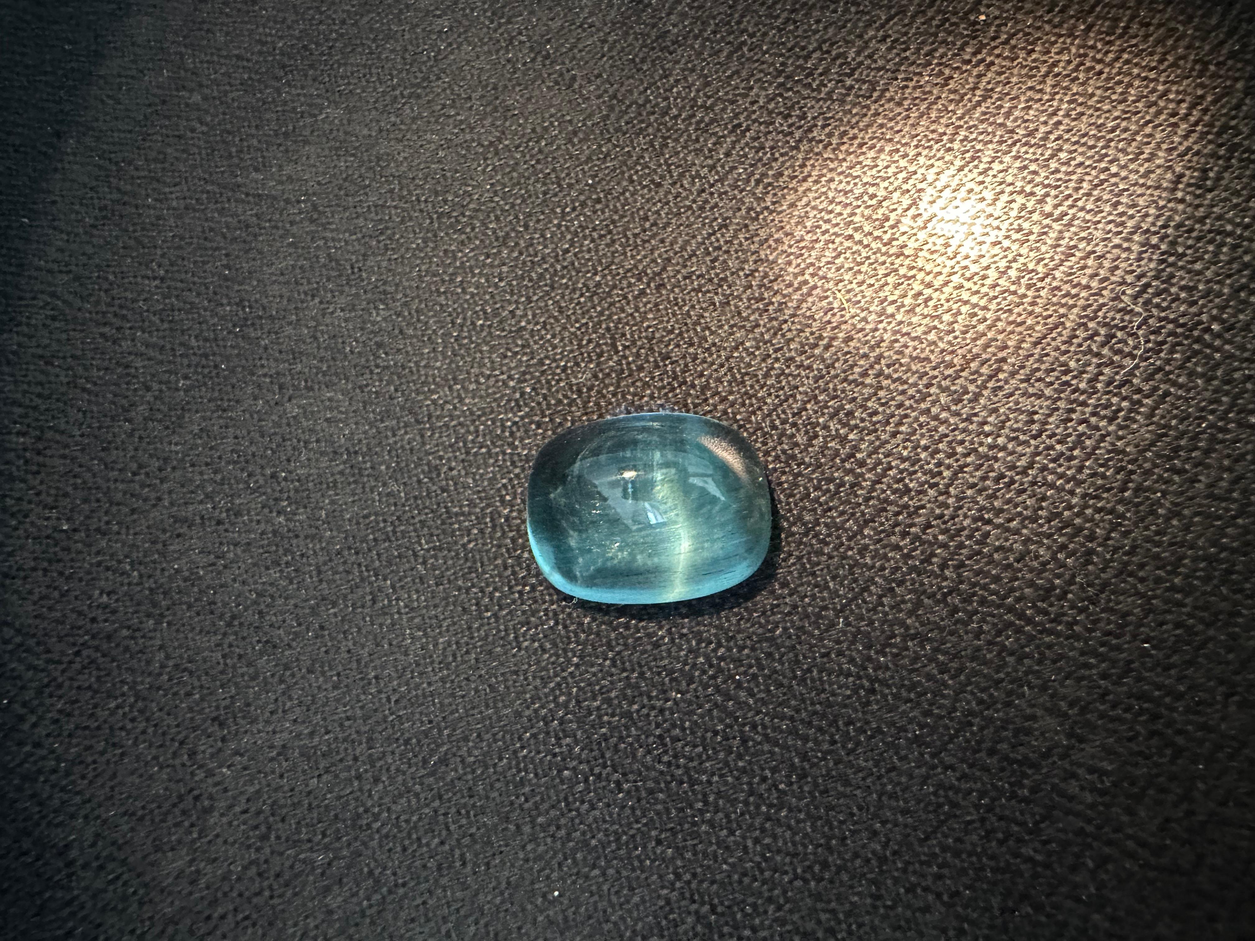 Rare Cat Eye Aquamarine Sugarloaf Cabochon Loose Gemstone for Jewelry In New Condition For Sale In Jaipur, RJ