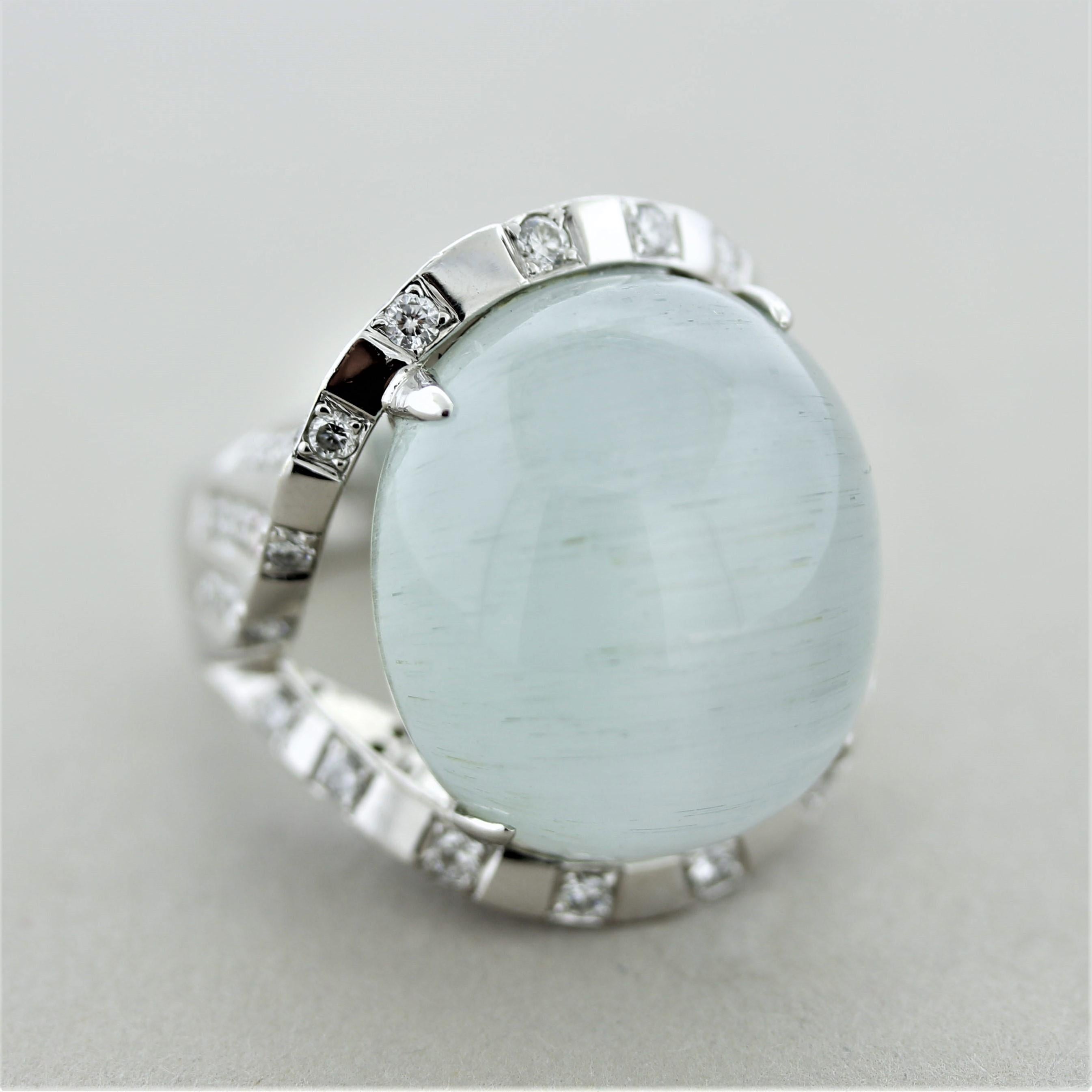 Rare Cat’s Eye Aquamarine Diamond Gold Cocktail Ring In New Condition For Sale In Beverly Hills, CA