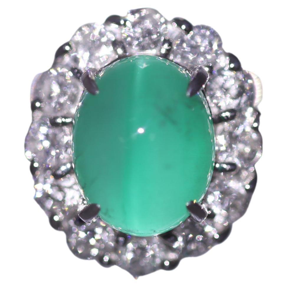 Rare Cats Eye Emerald Diamond Platinum Ring For Sale
