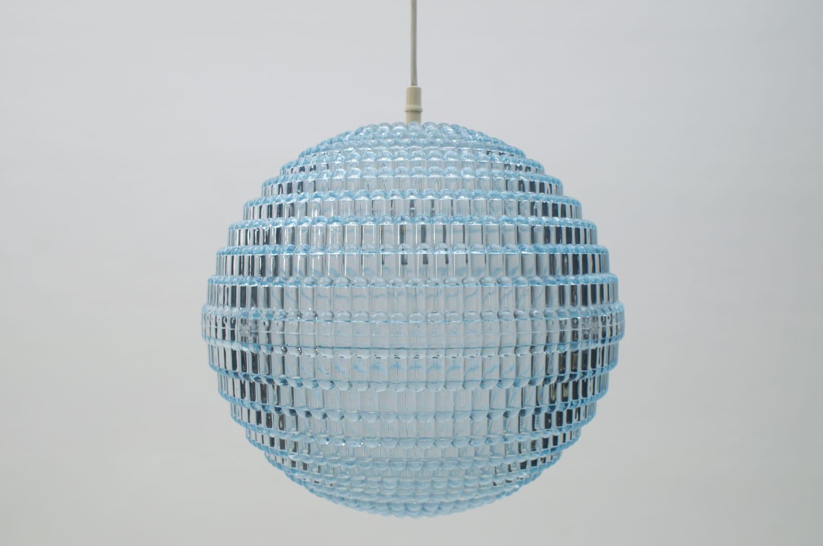 Ceiling lamp by Aloys F. Gangkofner for Erco Leuchten, Germany Lüdenscheid, 1960s.

A very rare, interesting and decorative lamp.

Fully functional.

With an E27 socket. Works with 220V and 110V.