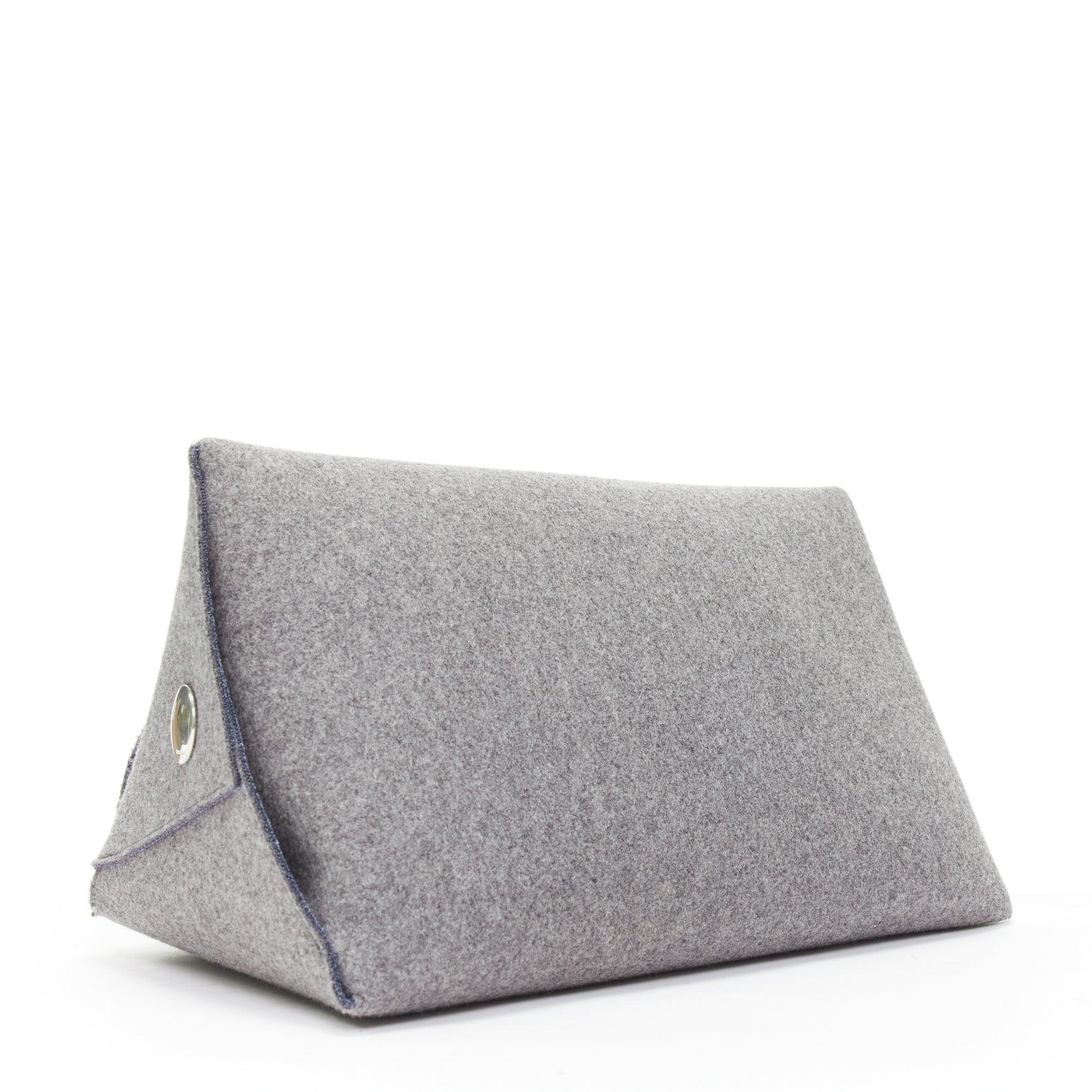 rare CELINE Phoebe Philo 2014 Runway Orb grey wool felt top handle bag For Sale 2