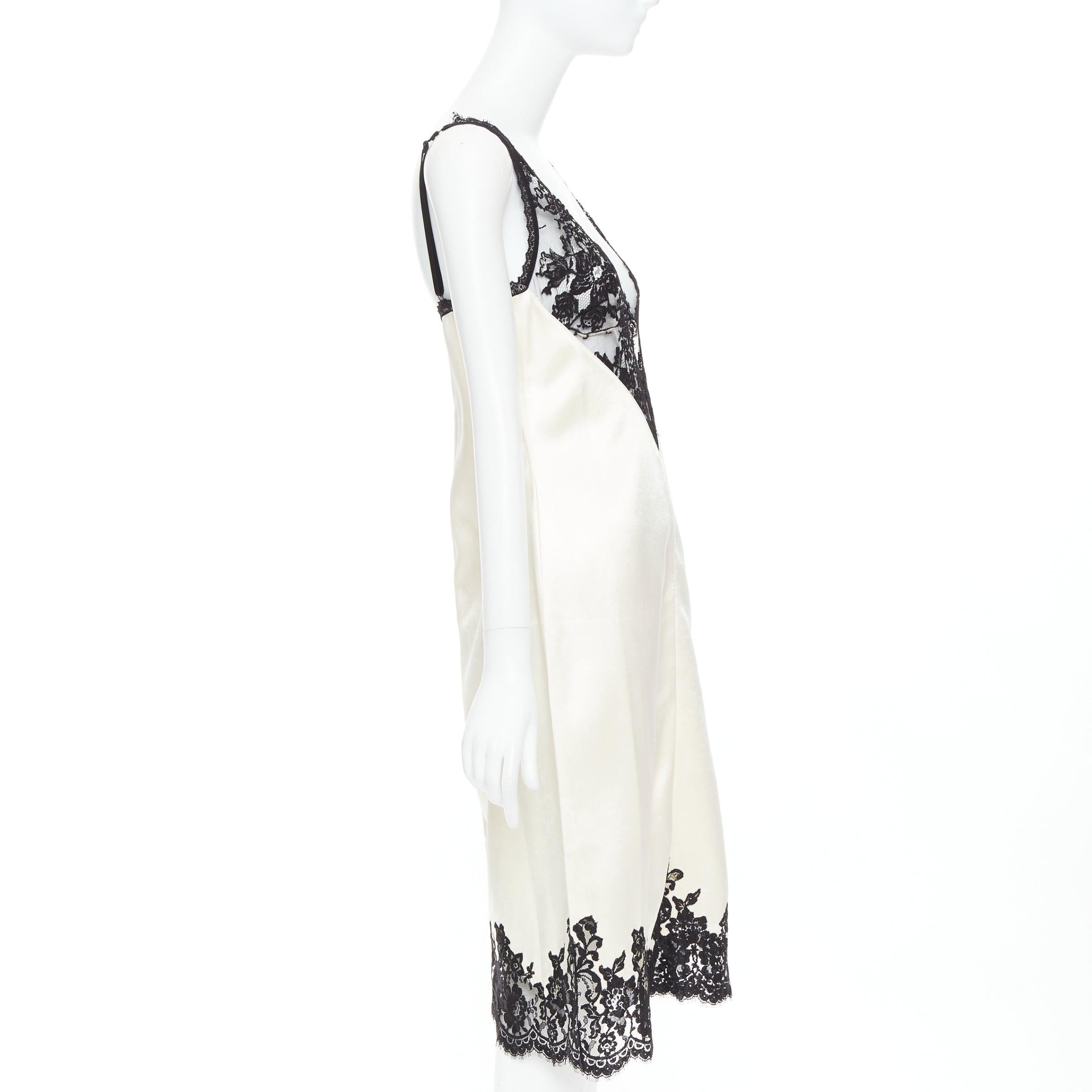 raro CELINE Phoebe Philo 2016 Runway cream silk sheer lace slip dress FR38 M. In condizioni Nuovo a Hong Kong, NT