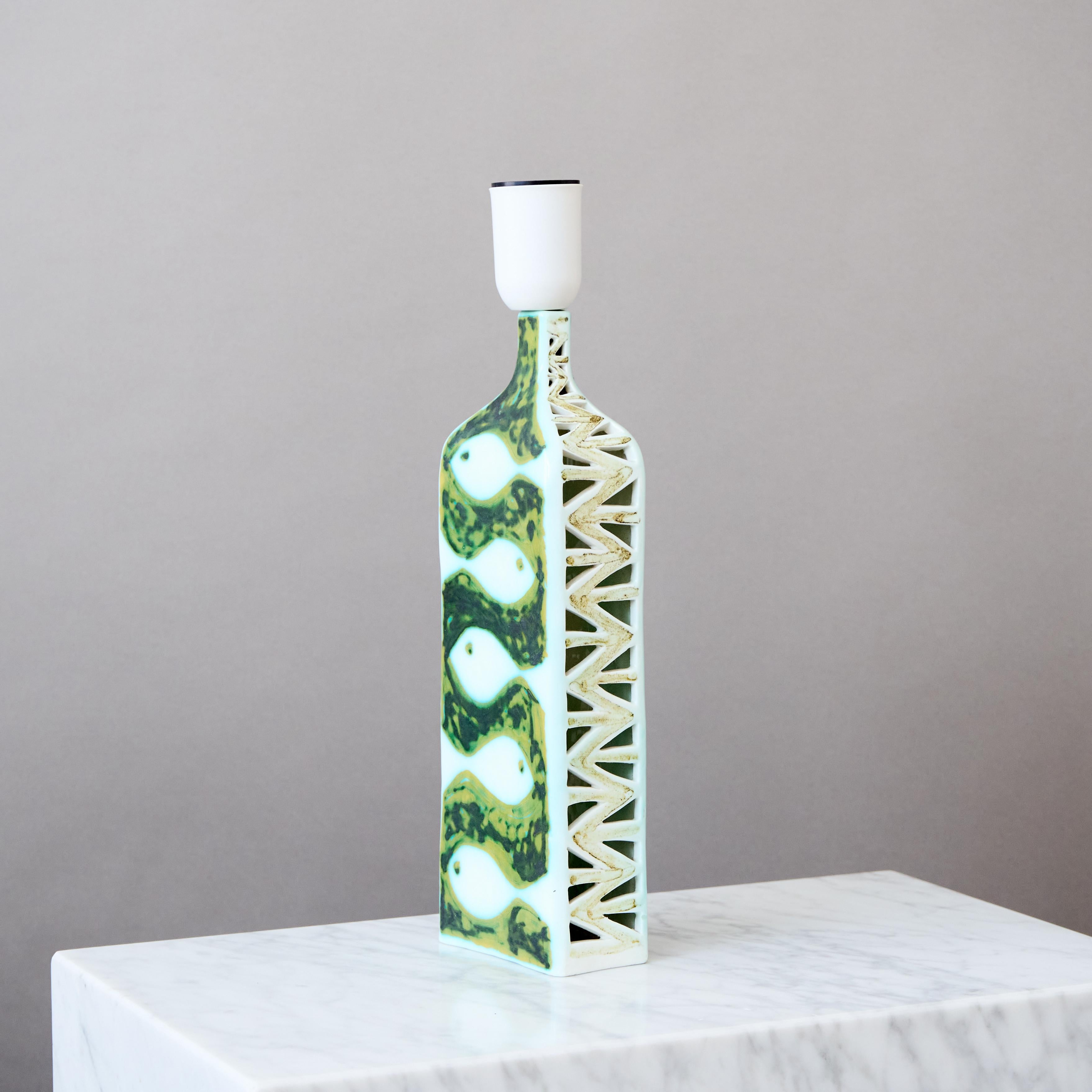 Italian Rare Ceramic Alessio Tasca Table Lamp, Italy, 1960. Green White Fish Raymor For Sale