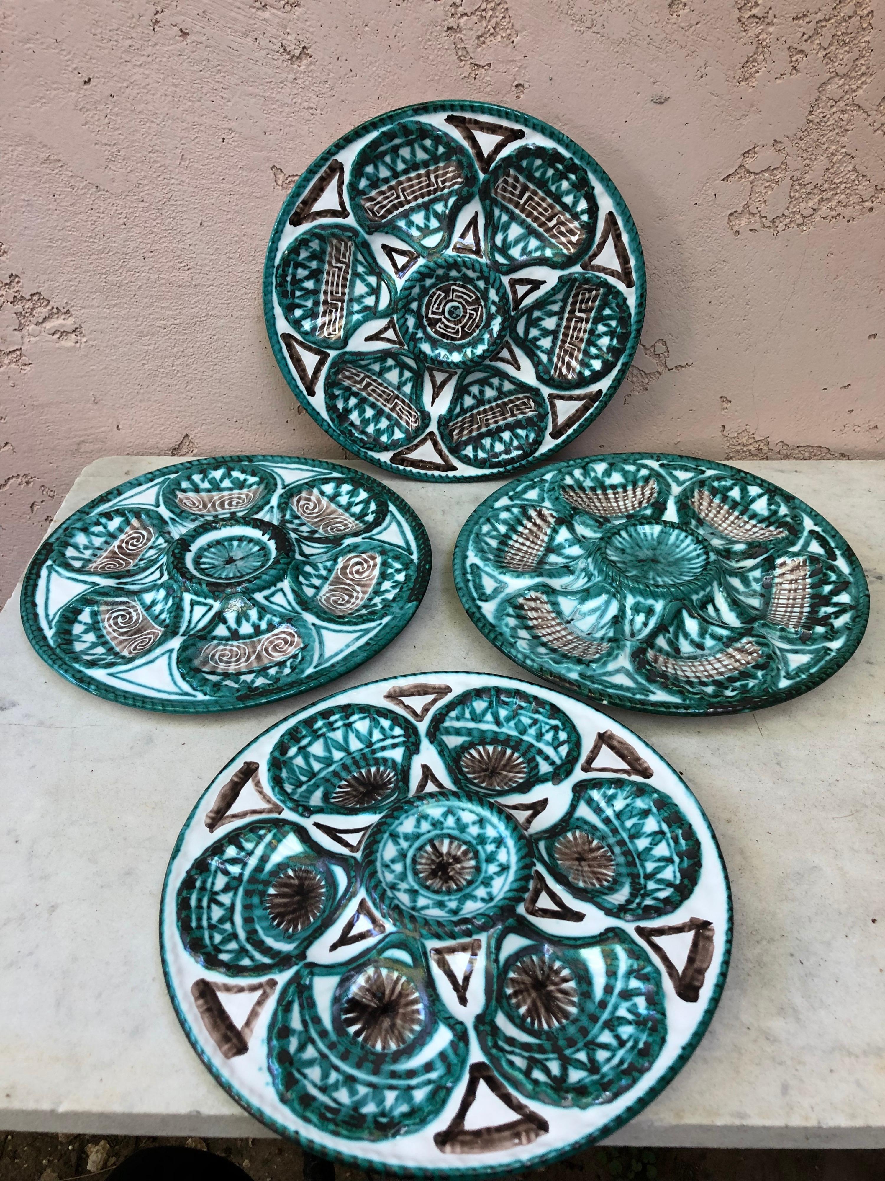 Mid-Century Rare Ceramic Oyster Plate Robert Picault Vallauris  In Good Condition In Austin, TX