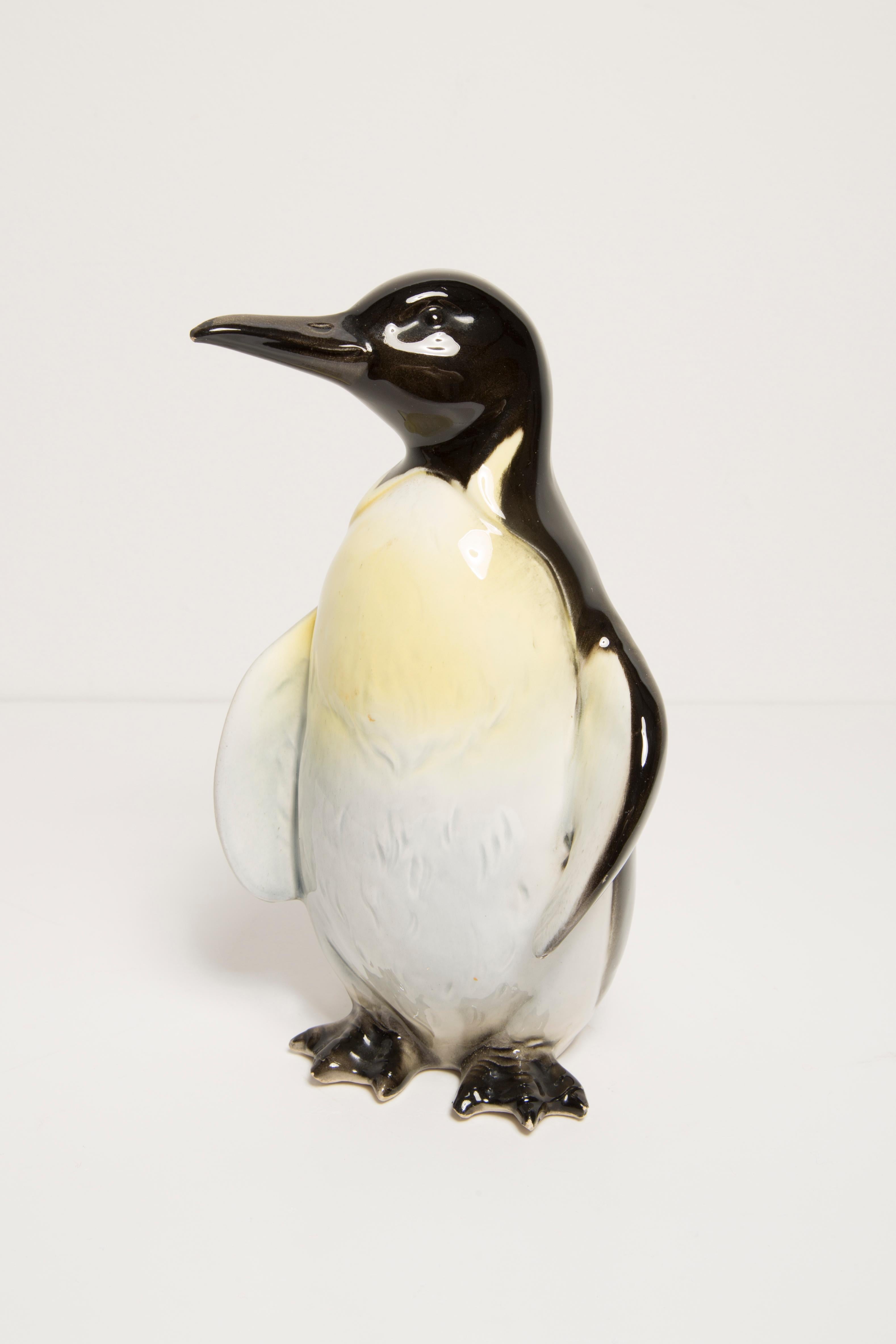 Mid-Century Modern Rare Ceramic Penguin Decorative Sculpture, Germany, 1960s