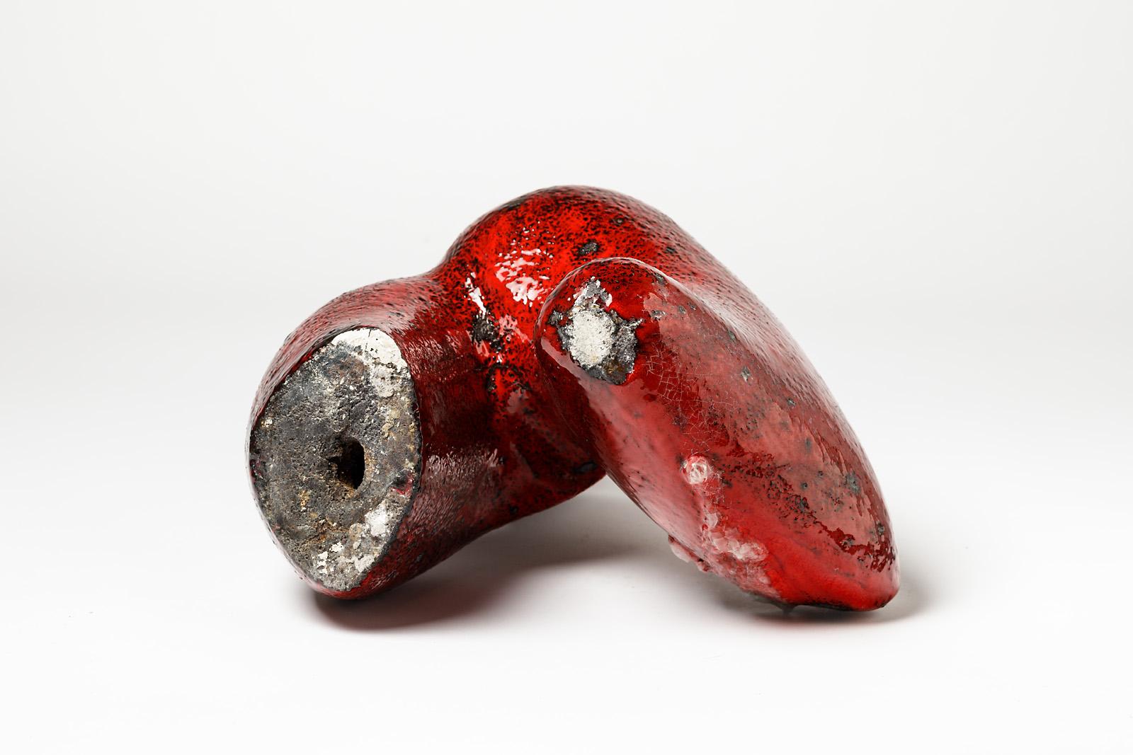 Seltene Keramik-Skulptur mit roter Glasurdekoration von Tim Orr im Angebot 2