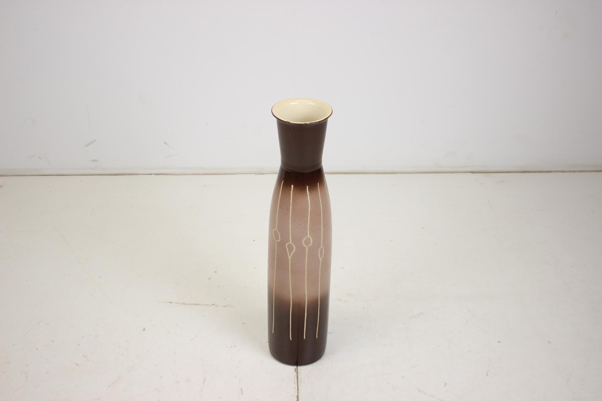 Raro vaso in ceramica 