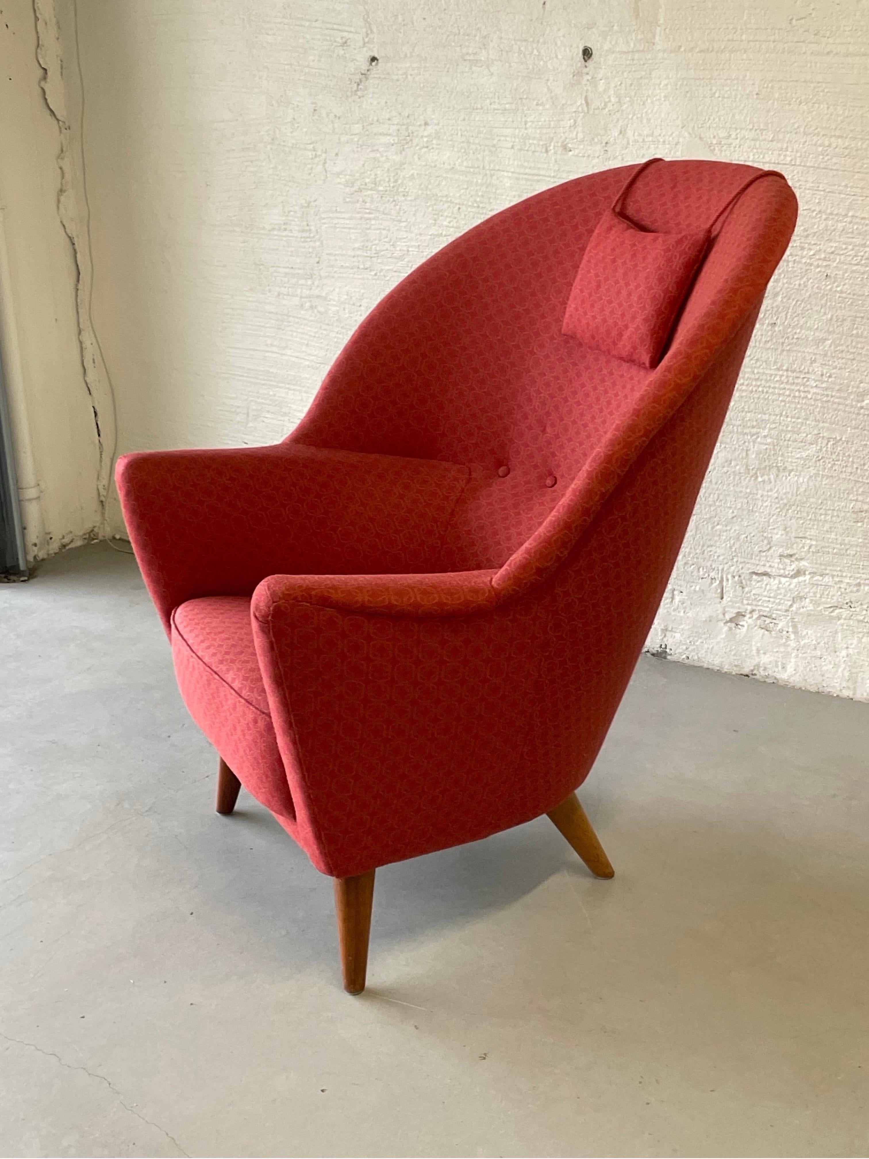 Vintage chair by Fredrik Kayser, modell 2010, Norwegian, 1952 In Good Condition For Sale In Bergen, NO