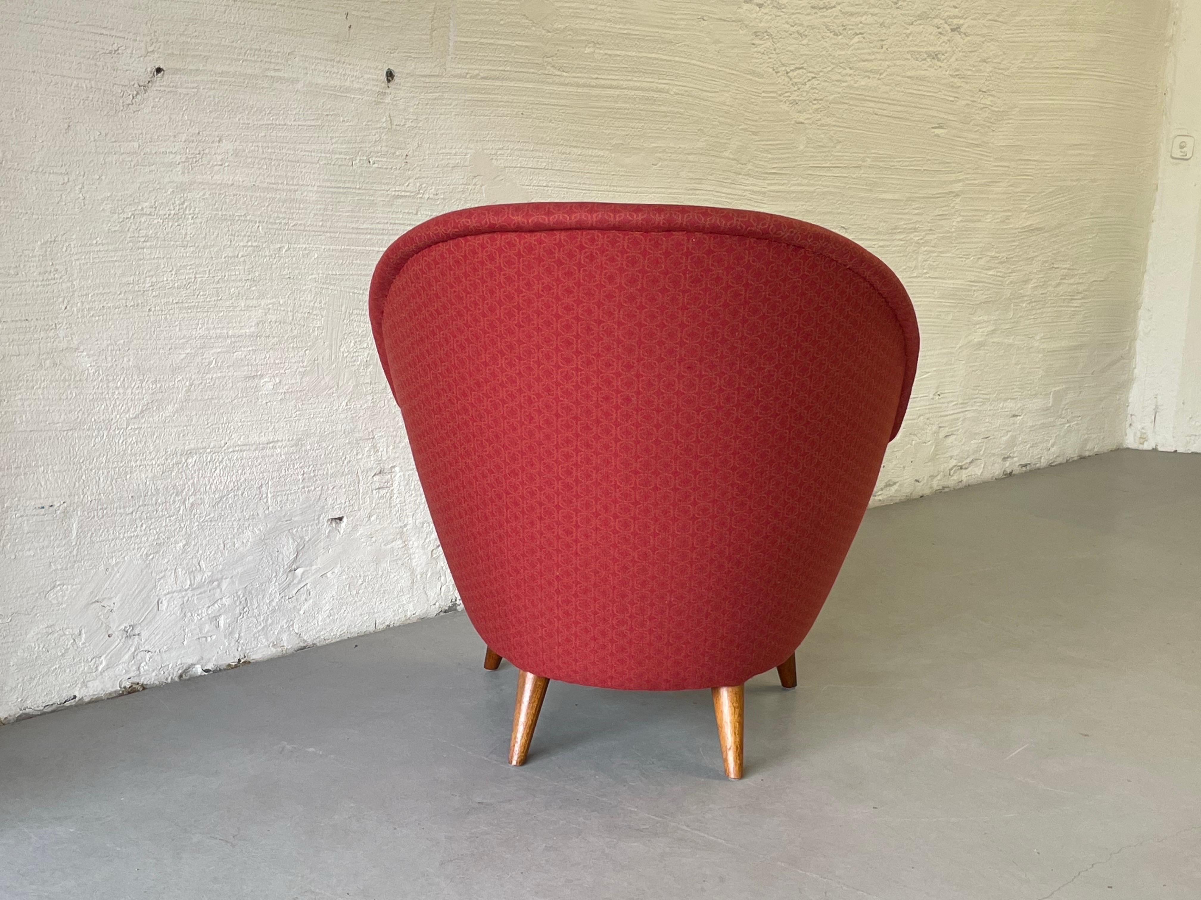 Vintage chair by Fredrik Kayser, modell 2010, Norwegian, 1952 For Sale 2