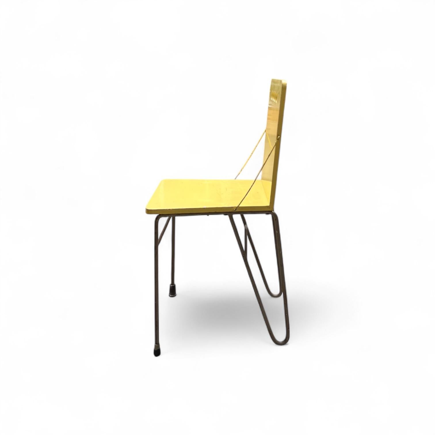 Seltener Stuhl mit lackiertem Sperrholz von Gerrit Jr. Rietveld, 1954 im Angebot 4