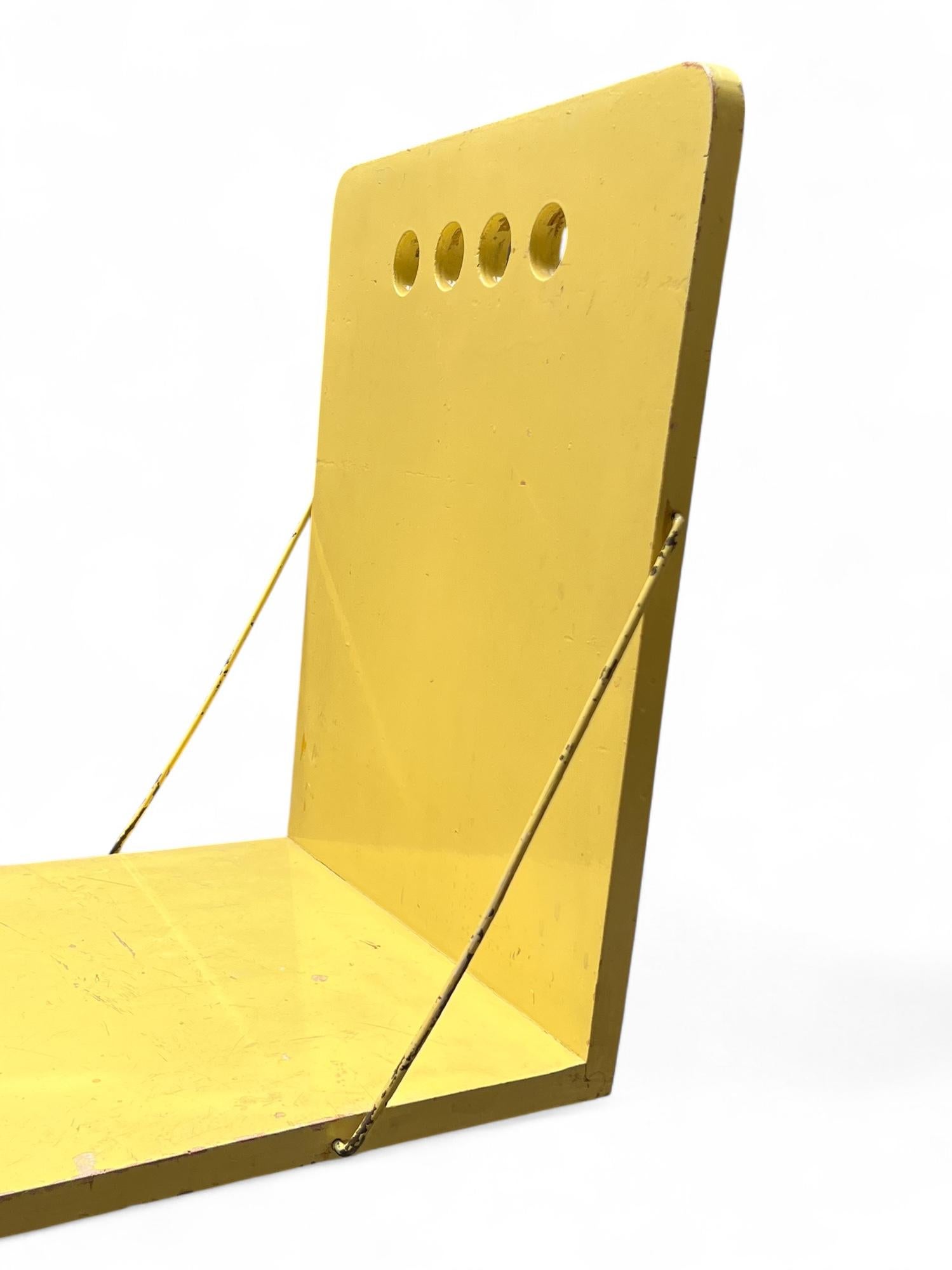 Seltener Stuhl mit lackiertem Sperrholz von Gerrit Jr. Rietveld, 1954 im Angebot 7