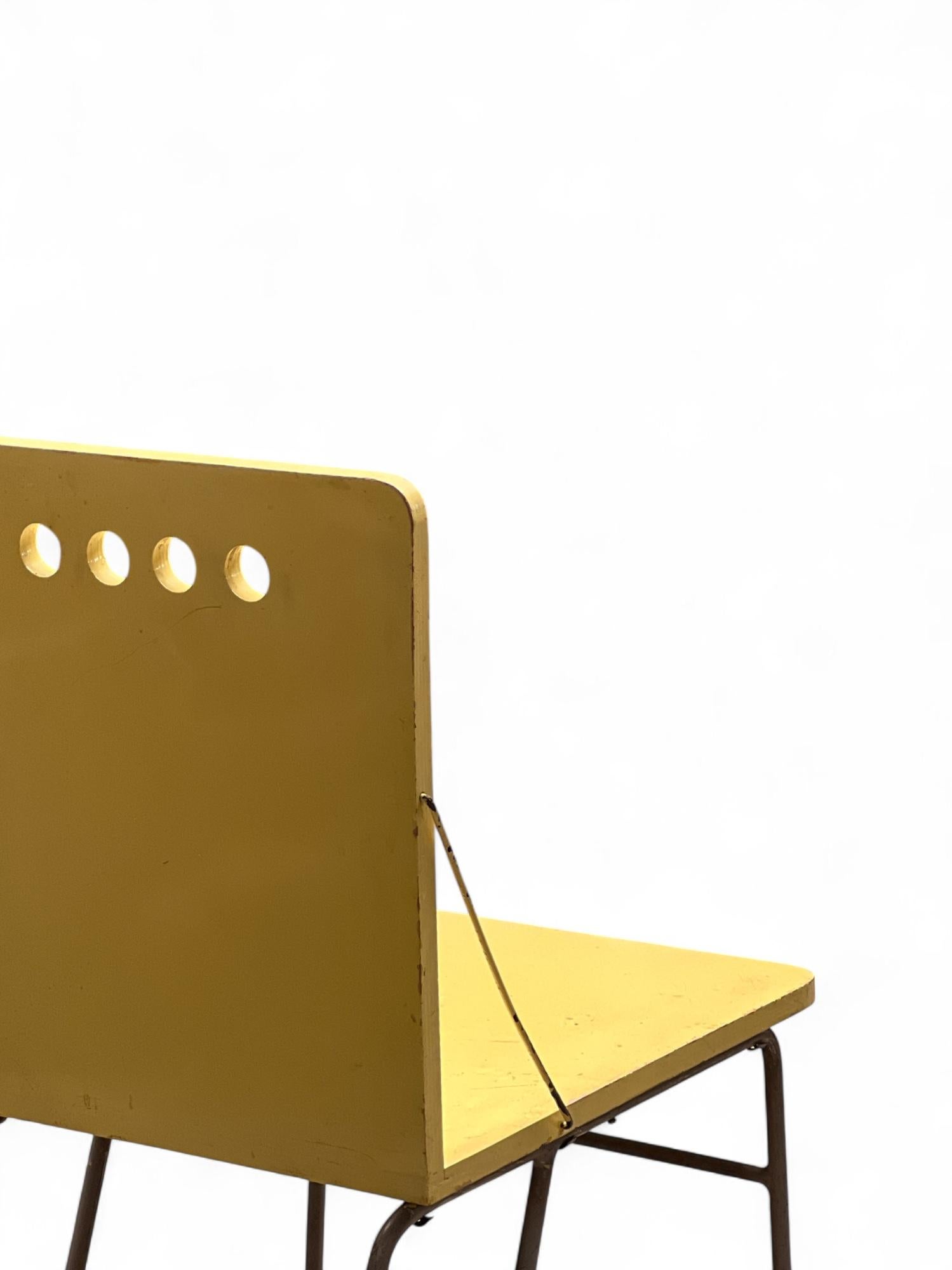 Seltener Stuhl mit lackiertem Sperrholz von Gerrit Jr. Rietveld, 1954 im Angebot 11