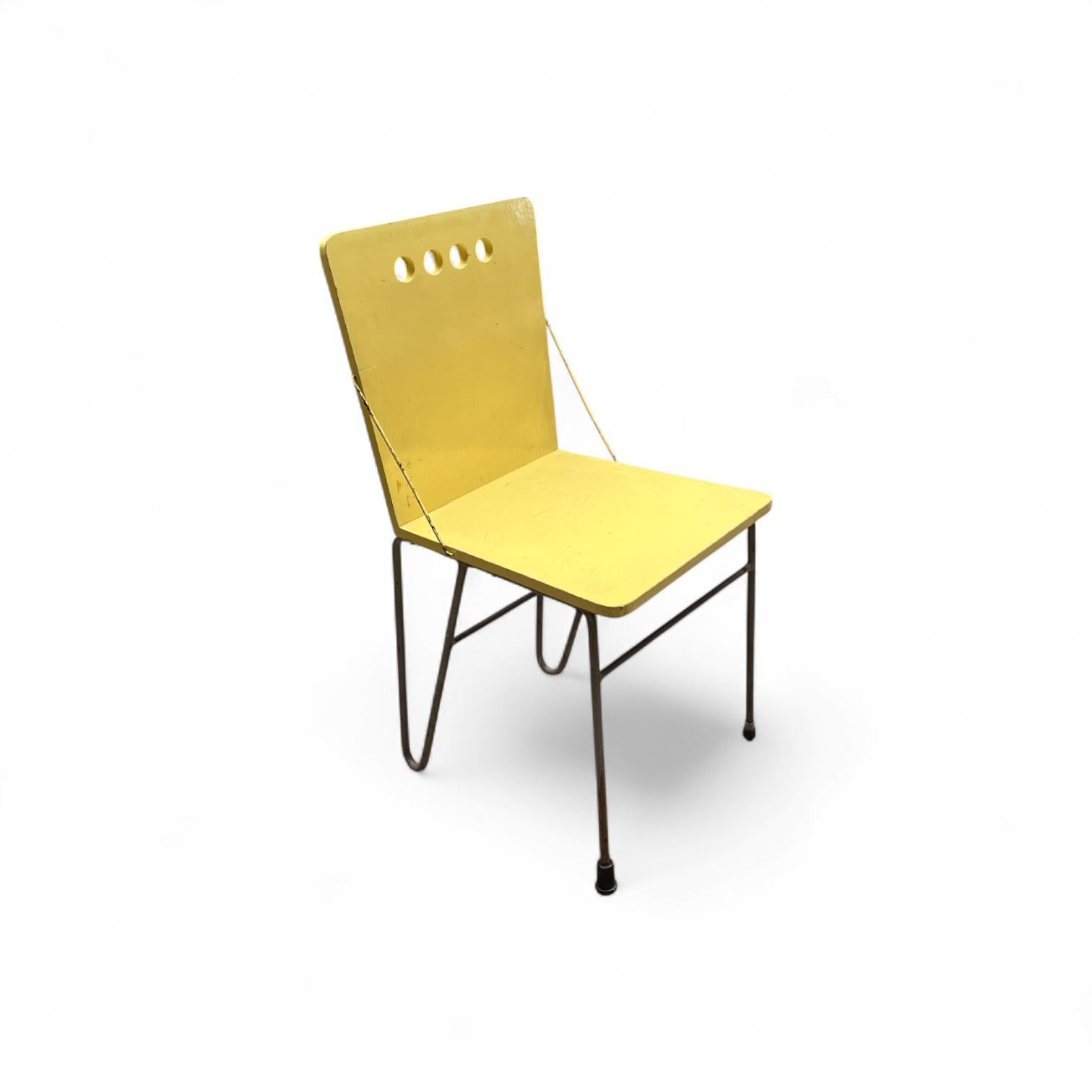Seltener Stuhl mit lackiertem Sperrholz von Gerrit Jr. Rietveld, 1954 (20. Jahrhundert) im Angebot