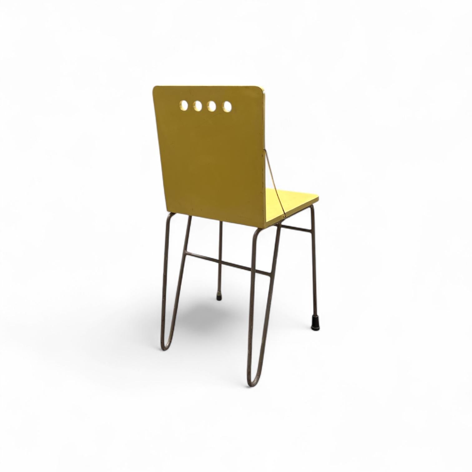 Seltener Stuhl mit lackiertem Sperrholz von Gerrit Jr. Rietveld, 1954 im Angebot 2