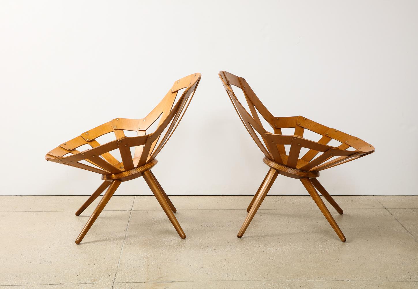 Rare Chairs by Vittorio Gregotti, Lodovico Meneghetti & Giotto Stoppino For Sale 1