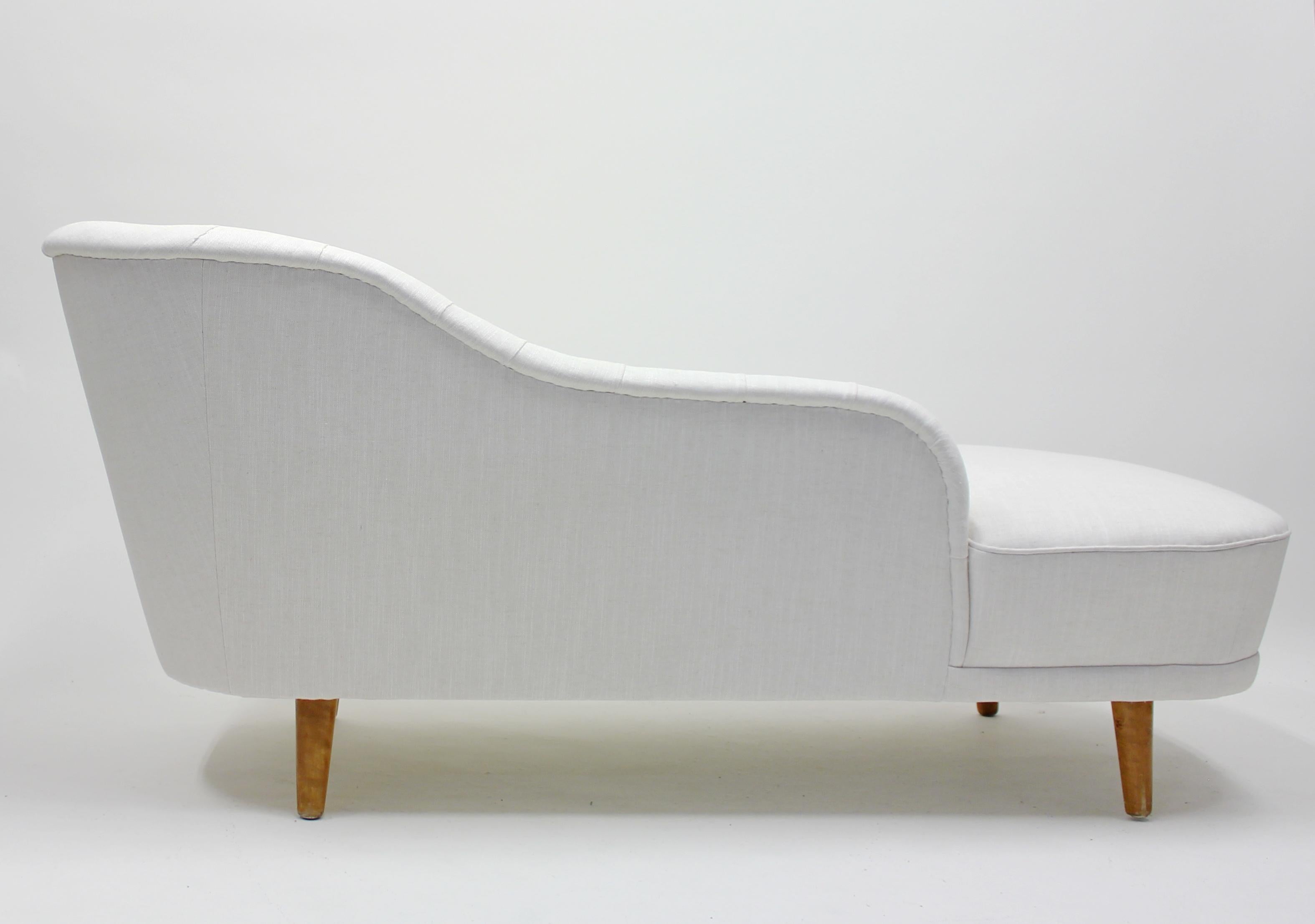 Rare Chaise Lounge, Attributed to Greta Magnusson Grossman, 1940s 4