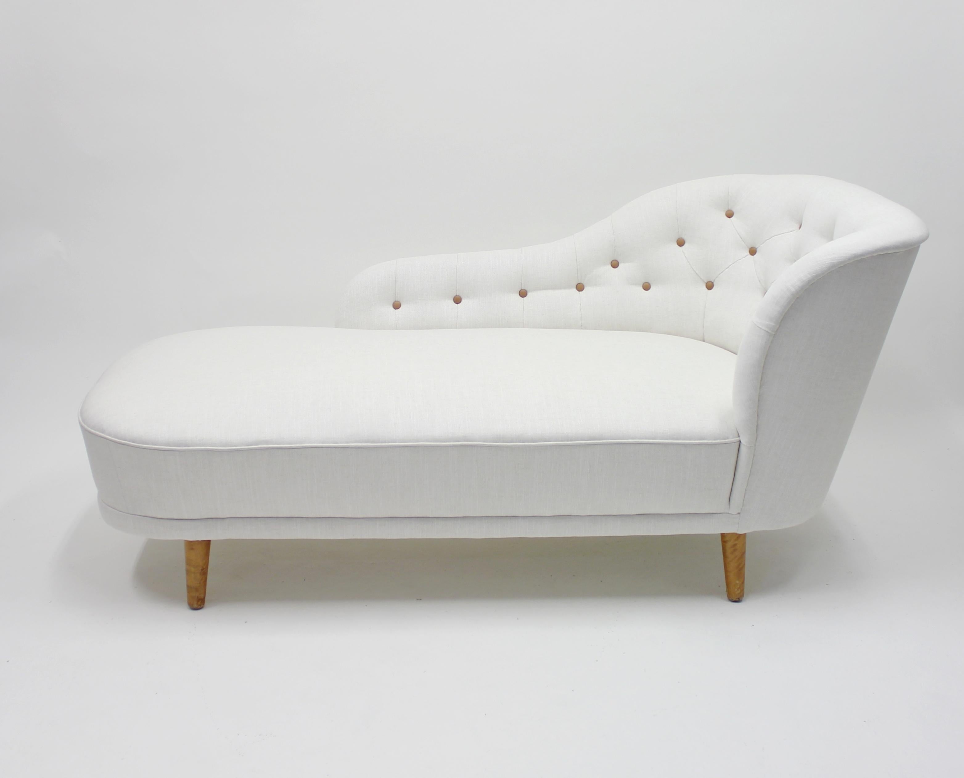 Mid-20th Century Rare Chaise Lounge, Attributed to Greta Magnusson Grossman, 1940s