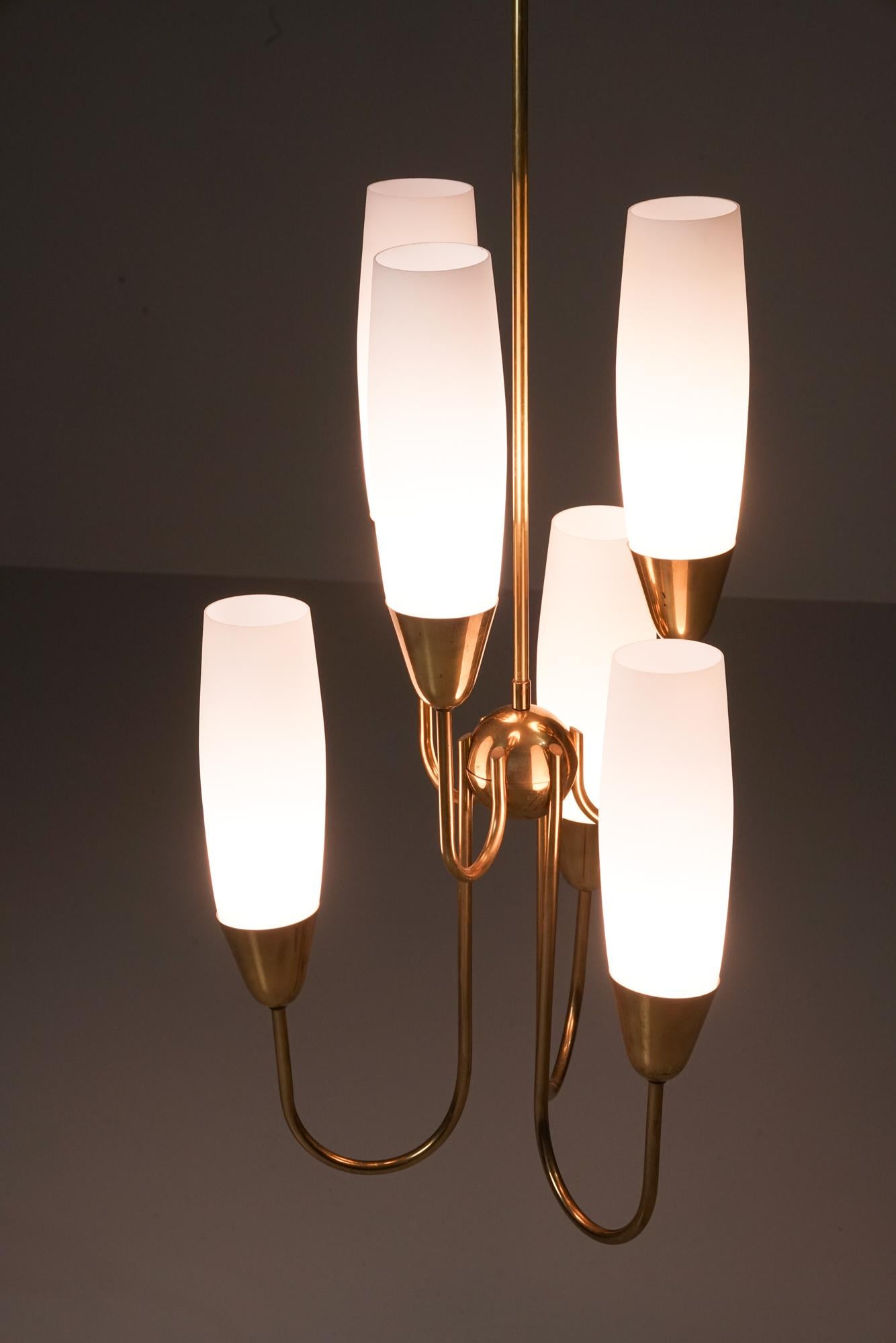 Ottone Raro lampadario modello ER 98/6, Itsu Oy, anni '60 in vendita