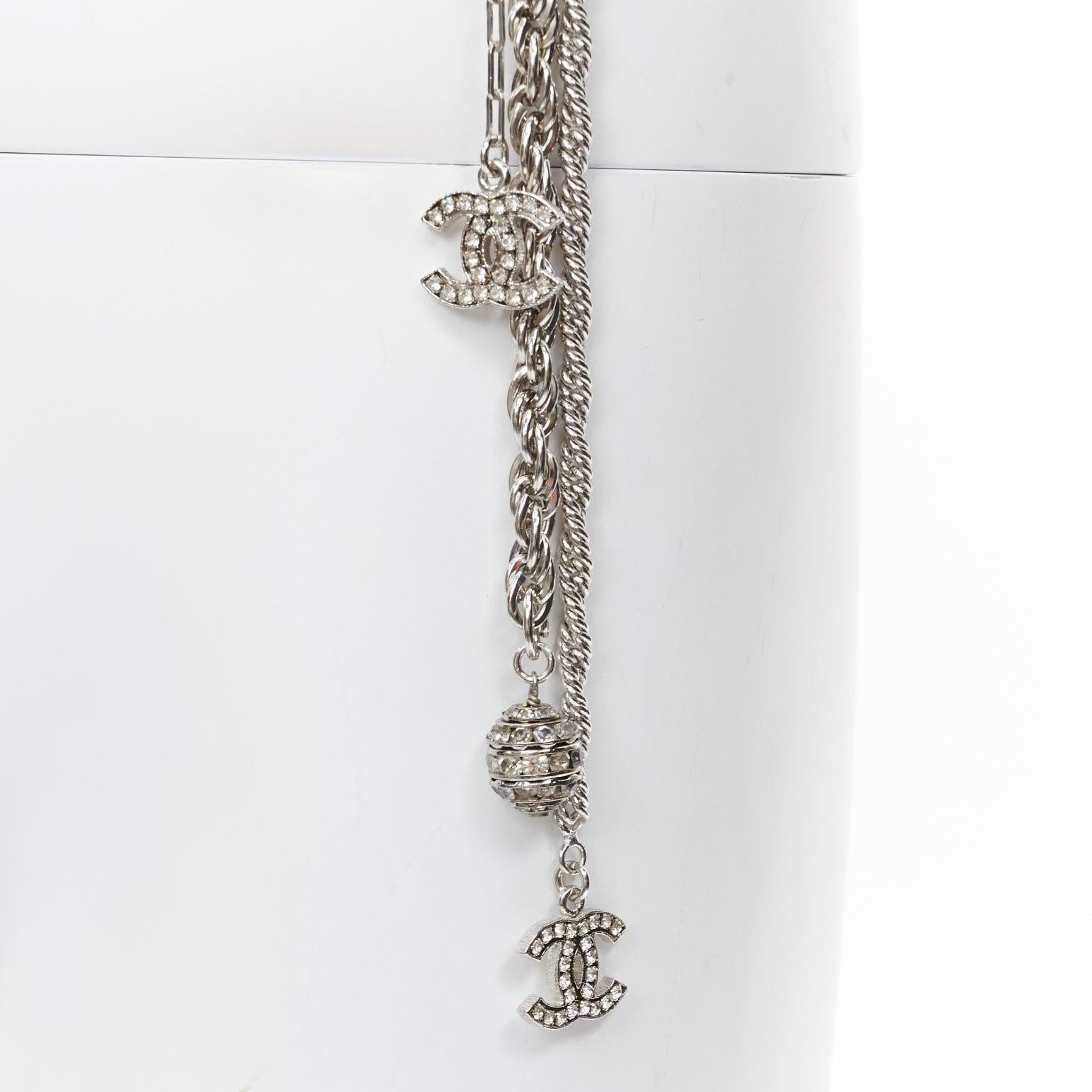 rare CHANEL 08A silver tone crystal CC logo layered multi chain charm belt In Excellent Condition In Hong Kong, NT