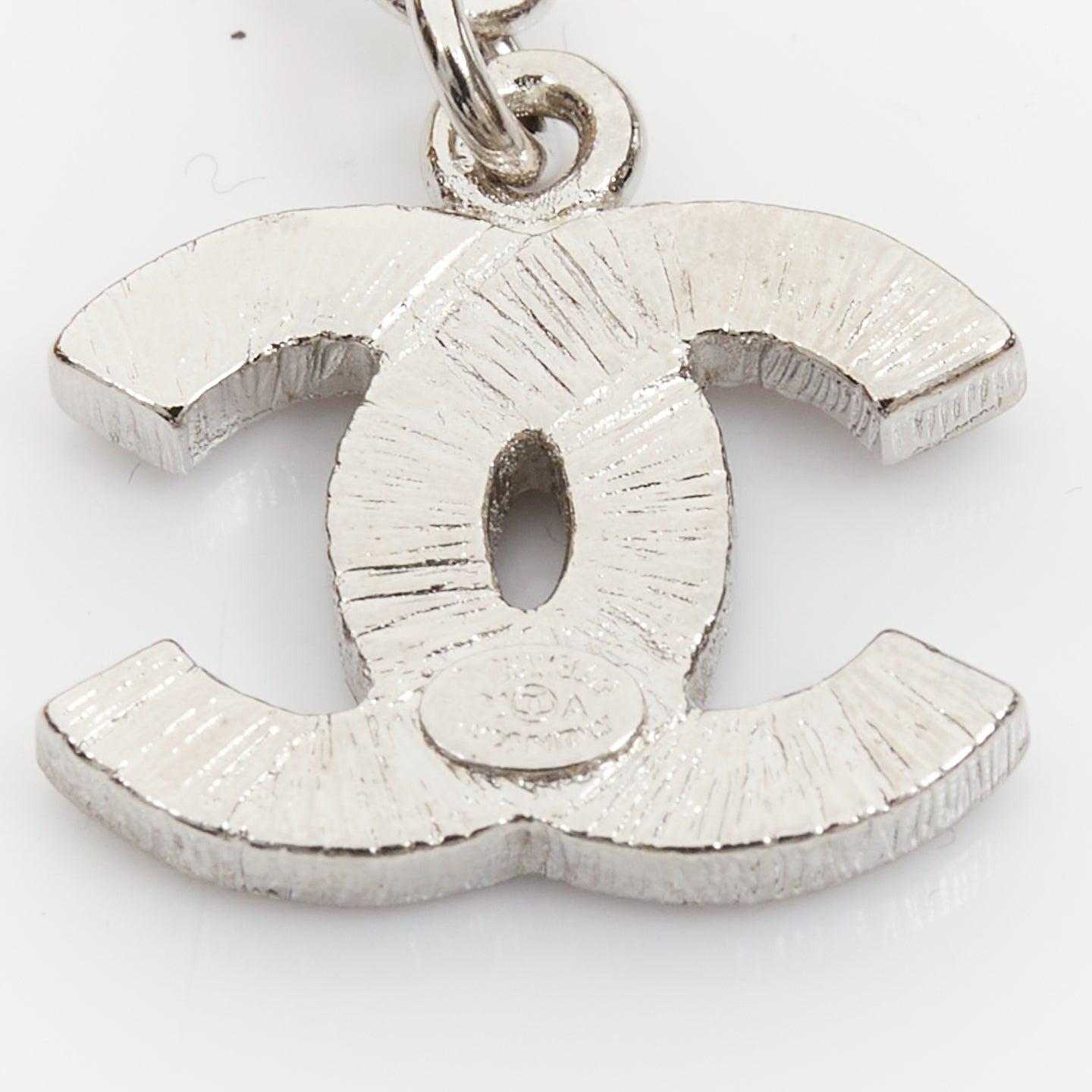 Women's rare CHANEL 08A silver tone crystal CC logo layered multi chain charm belt