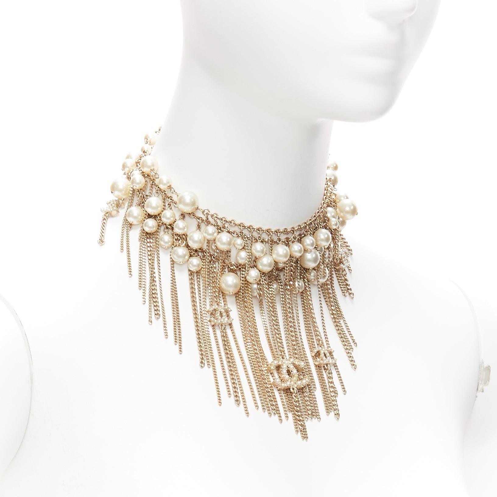 rare CHANEL 10P faux pearl CC logo charm chain fringe wrap necklace In Excellent Condition In Hong Kong, NT