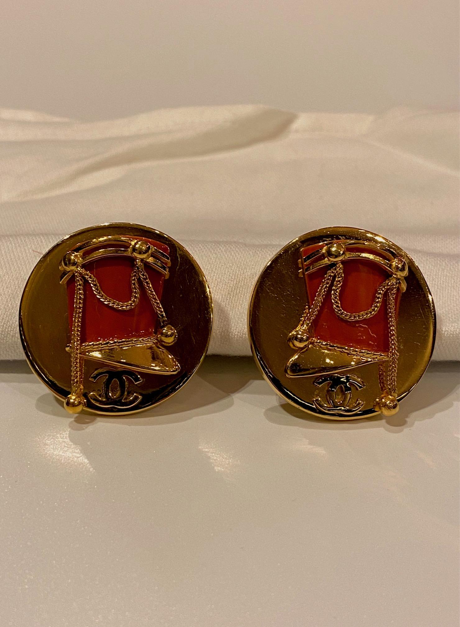 Rare Chanel 1970s French Military Hat Red Enamel Earrings 15