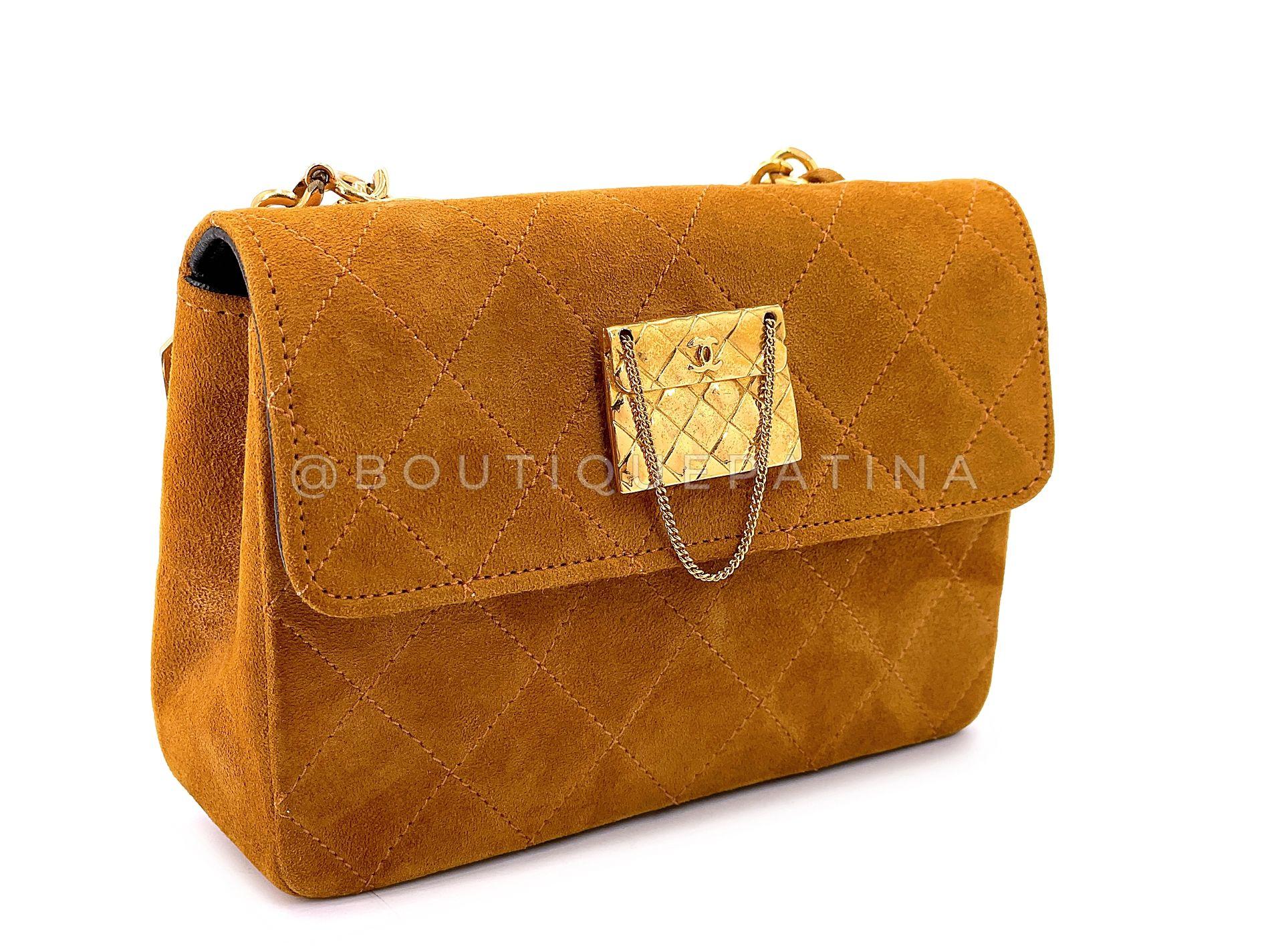 Marron Rare Chanel 1986 Vintage Walnut Crossbody Mini Flap Bag 24k GHW 68667 en vente